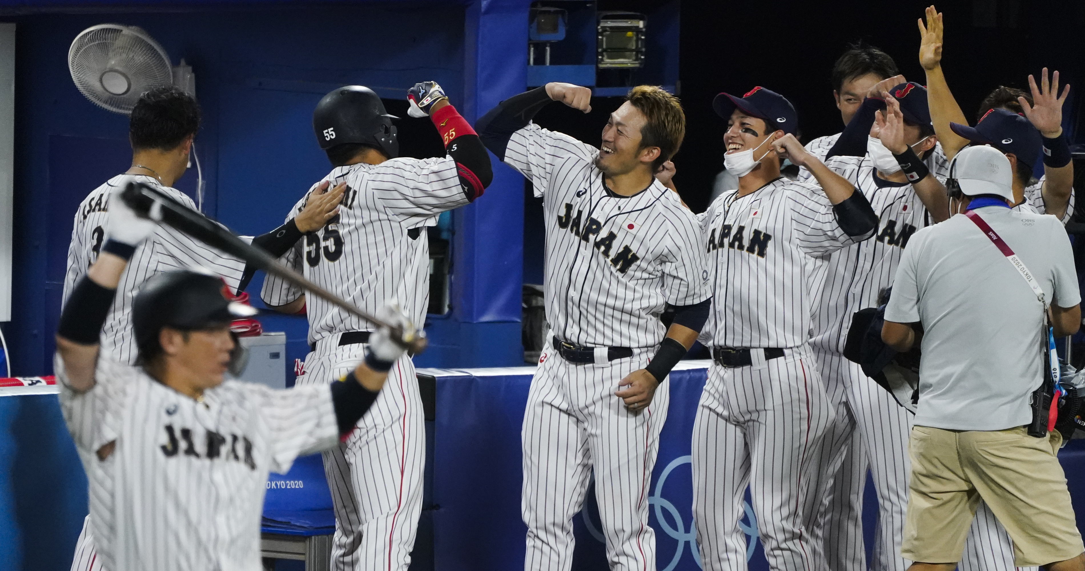 Tokyo 2020 Olympic baseball gold medal game home-plate umpire Hwa-Wen Chi  reaches CPBL 2,000-game milestone - World Baseball Softball Confederation -  Baseball Olympic Games 2020