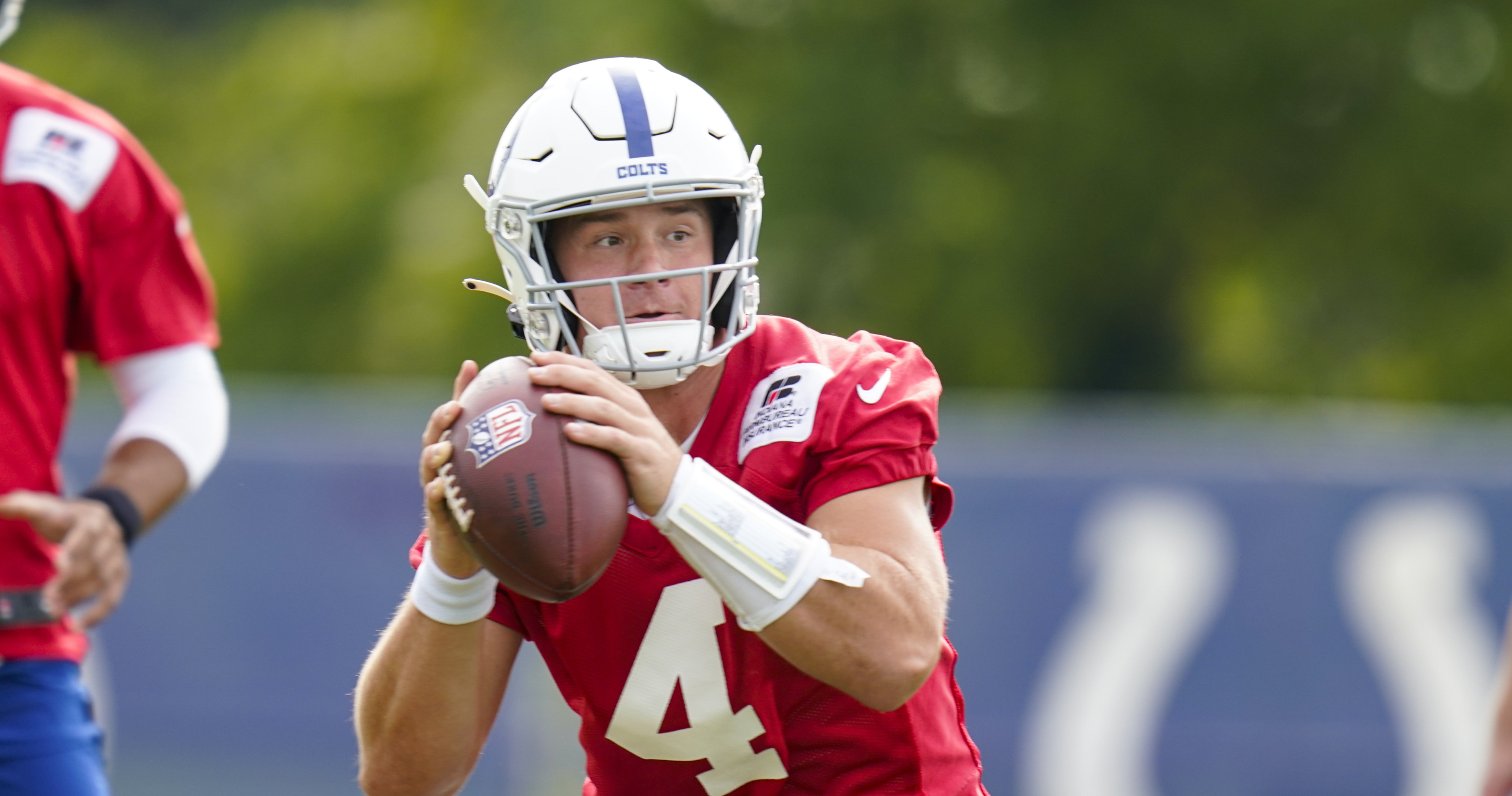 Indianapolis Colts' tough choice at QB: Jacob Eason or Sam Ehlinger?