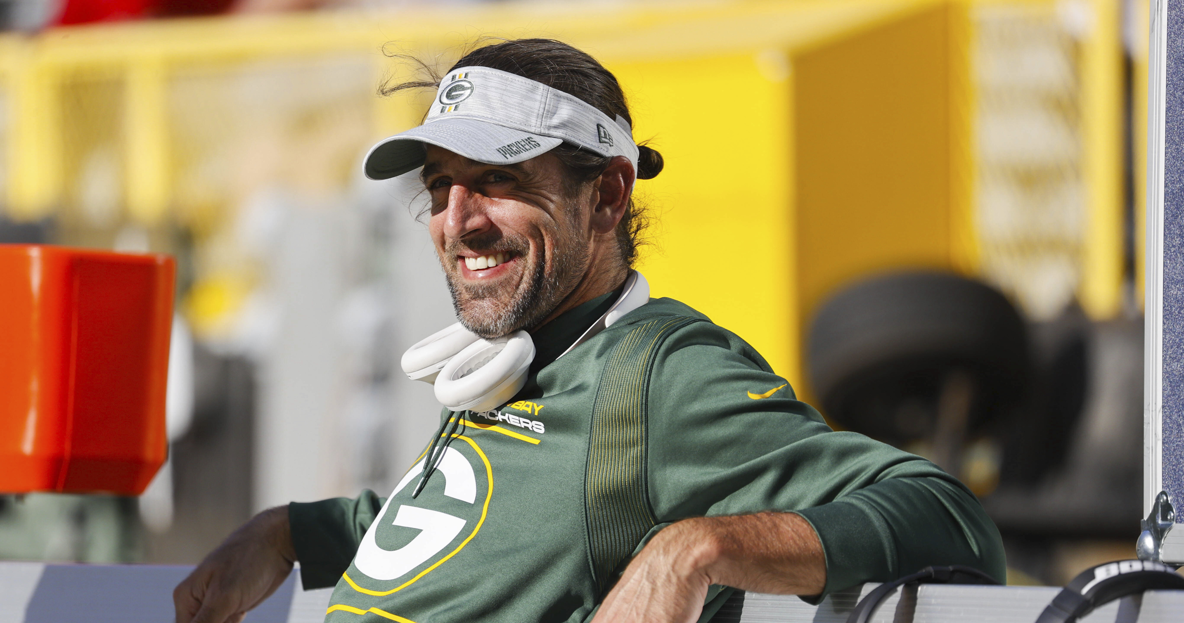 Aaron Rodgers Wants Packers To Re-Sign Clay Matthews?