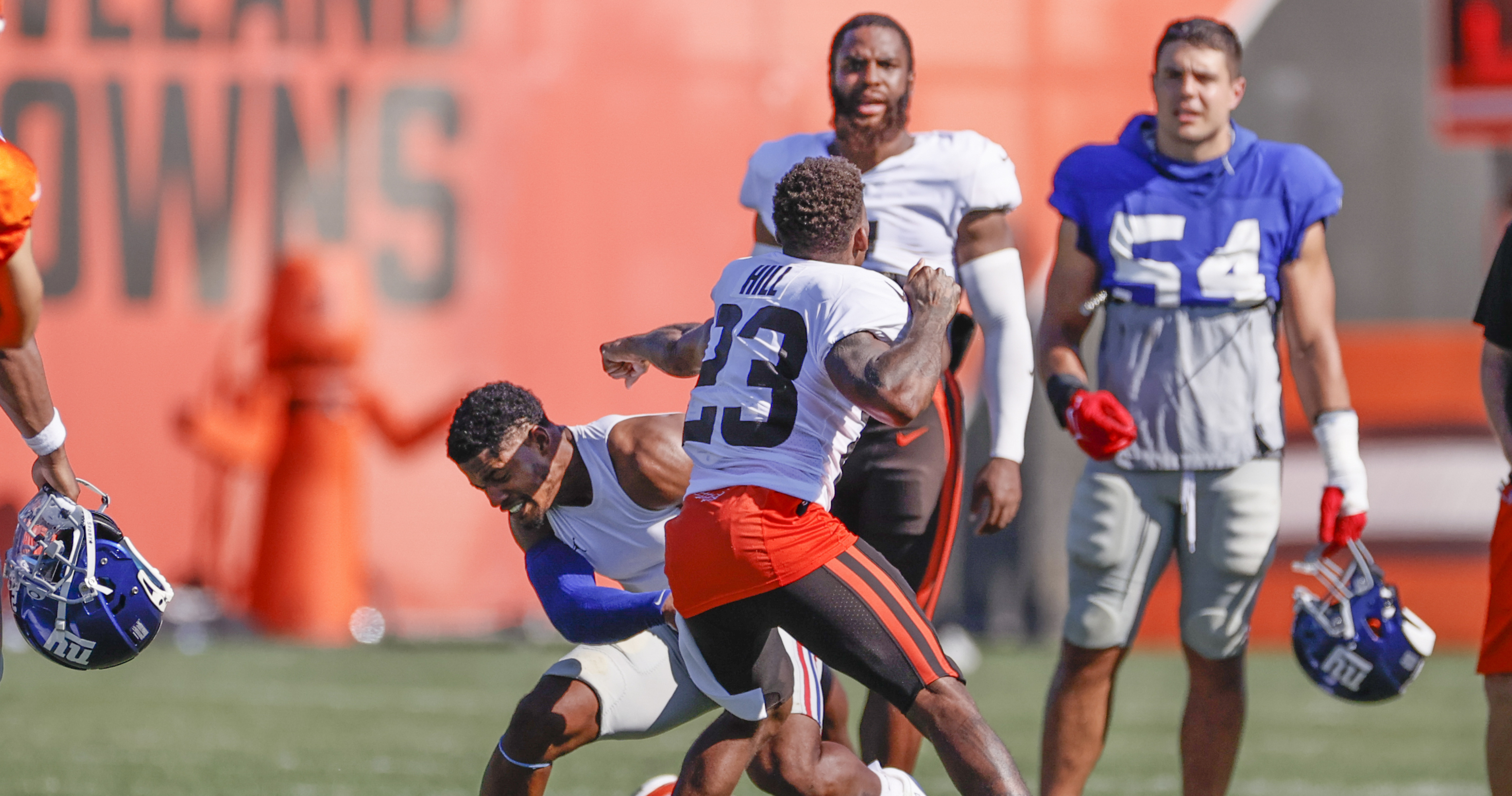 5 NY Giants questions heading into preseason opener against Browns