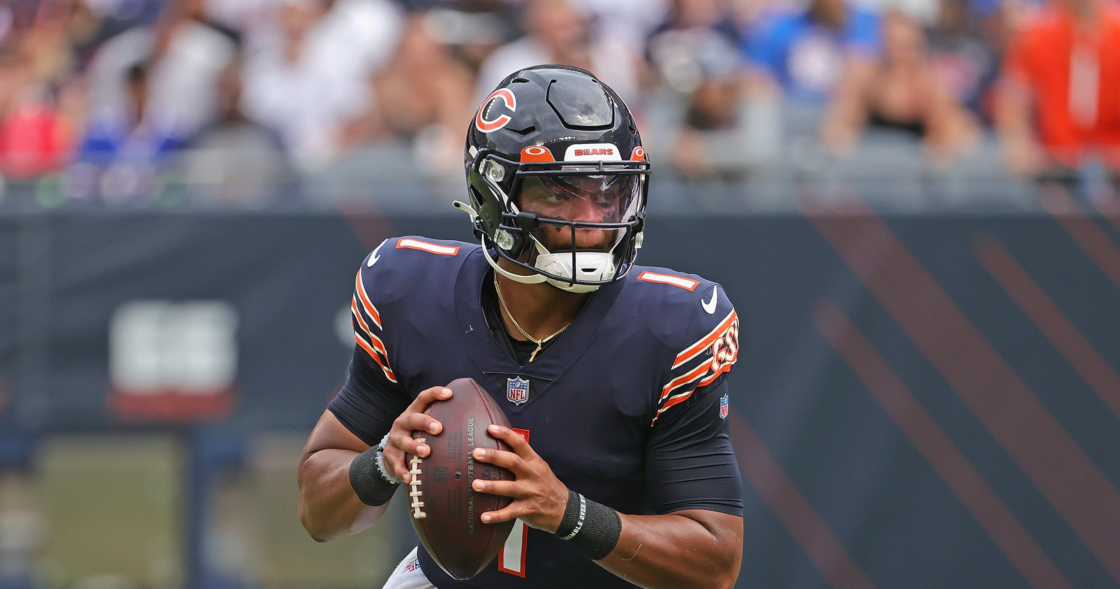 Bears' Andy Dalton planning to start over rookie Justin Fields