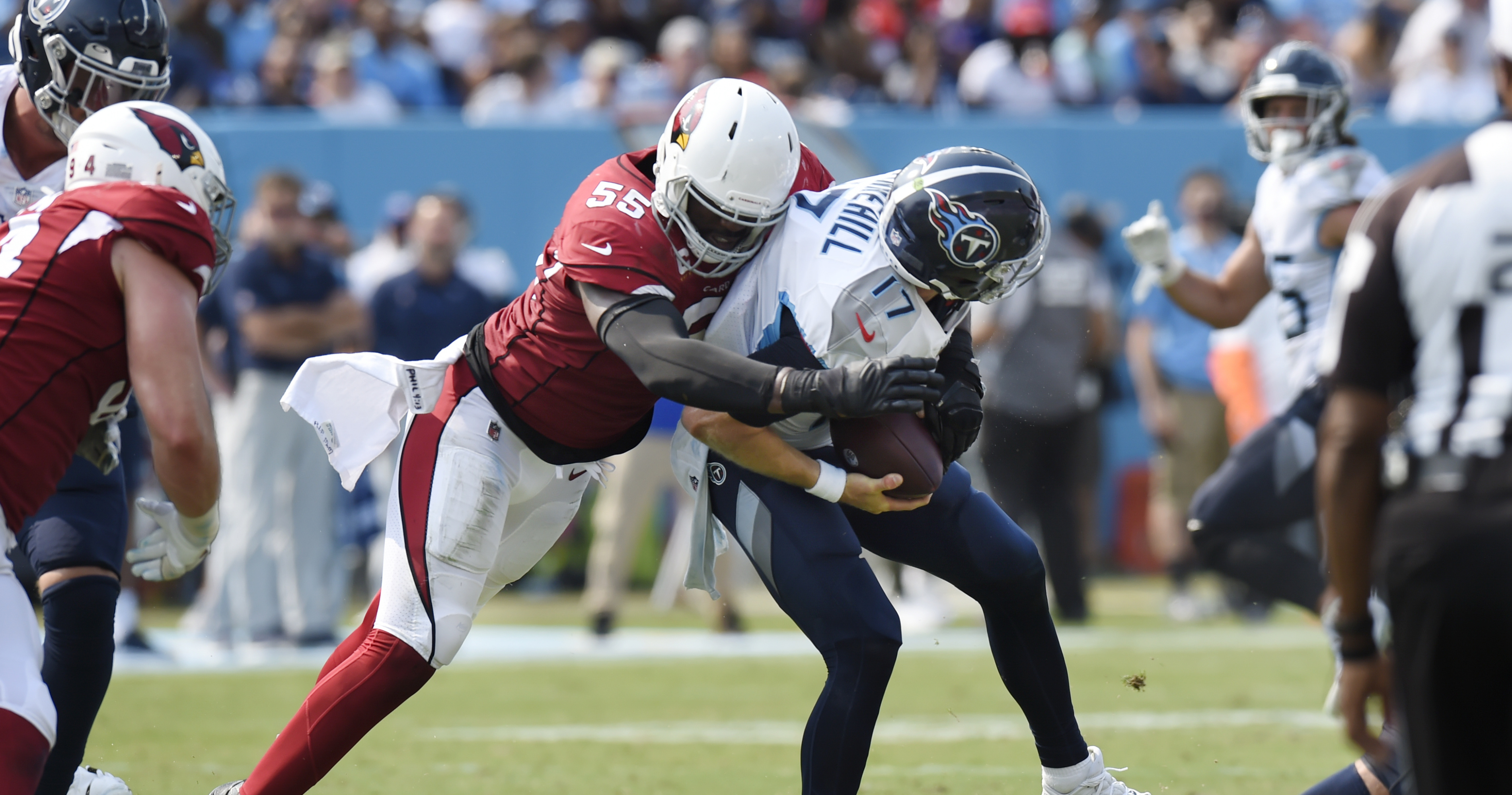 In QB-Obsessed NFL, 'King' Derrick Henry Is Making the Case to Sit