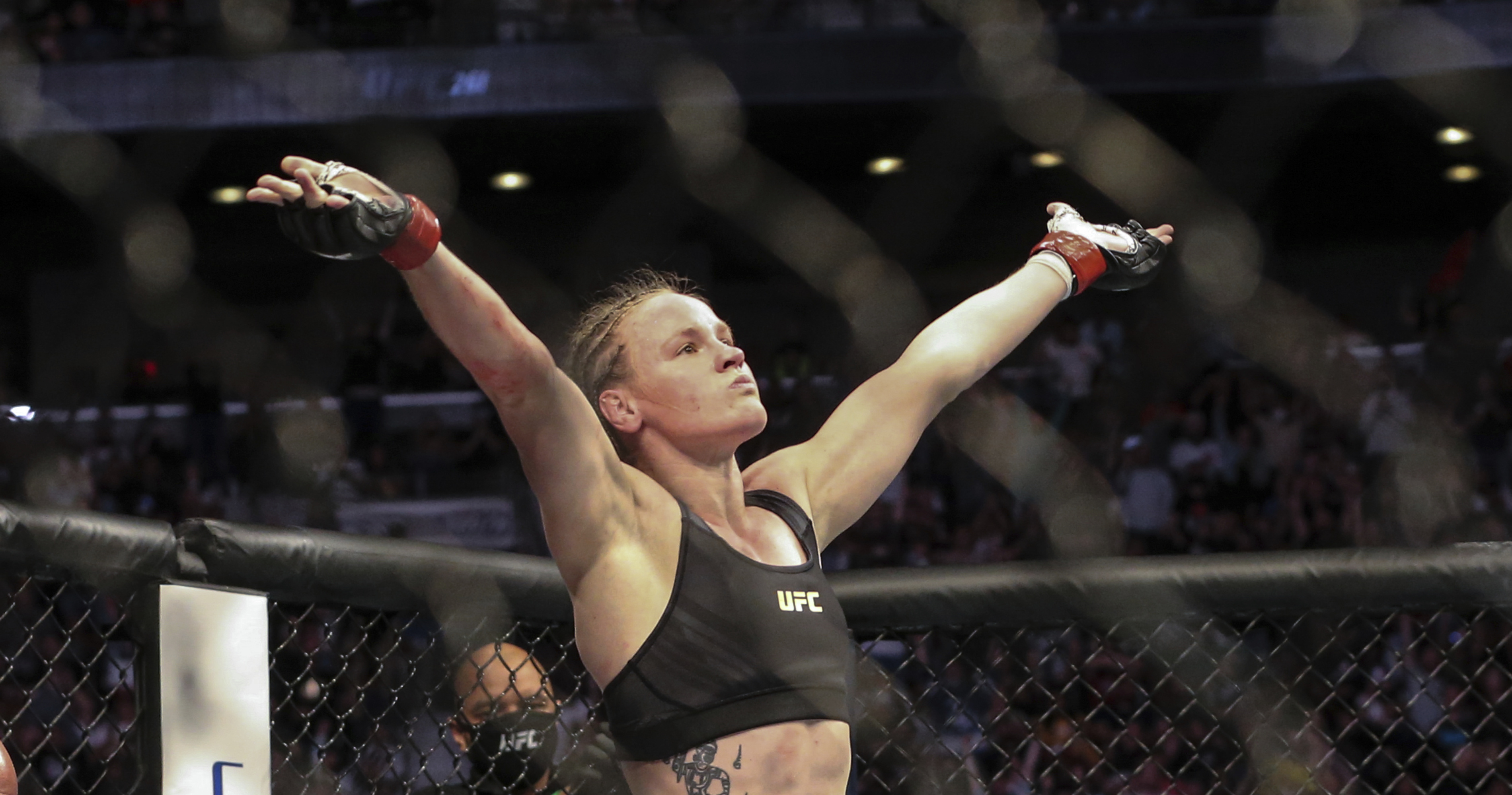 Valentina Shevchenko Open To UFC Trilogy Fight With Amanda Nunes: 'I'm ...