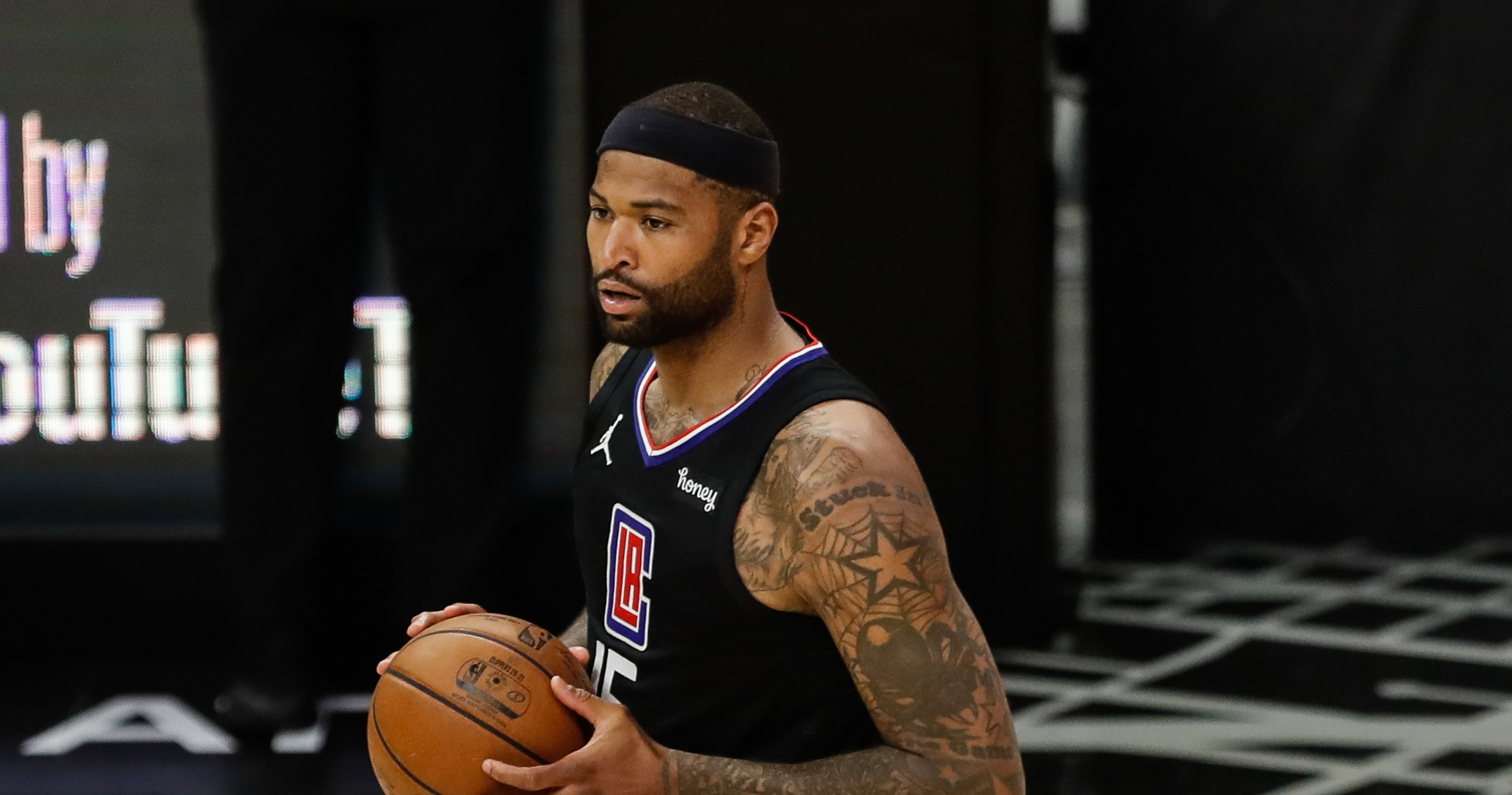 DeMarcus Cousins Posts New Twitter Profile Picture Hinting At Possible   D7ai2hqfhc9ydnbxvasg 