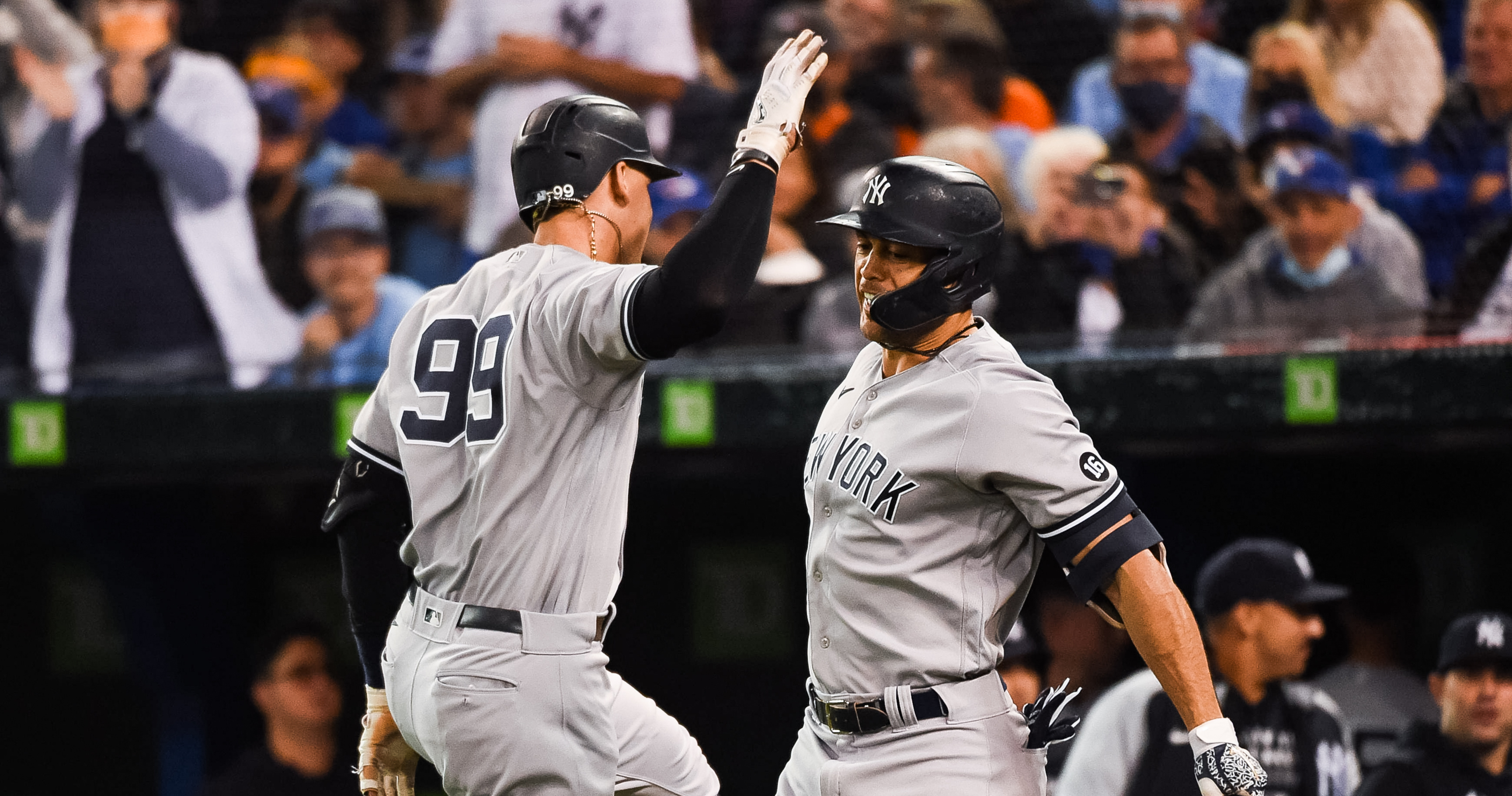 MLB Playoff Picture 2021: Yankees Win, Red Sox Loss Shake Up AL Wild ...