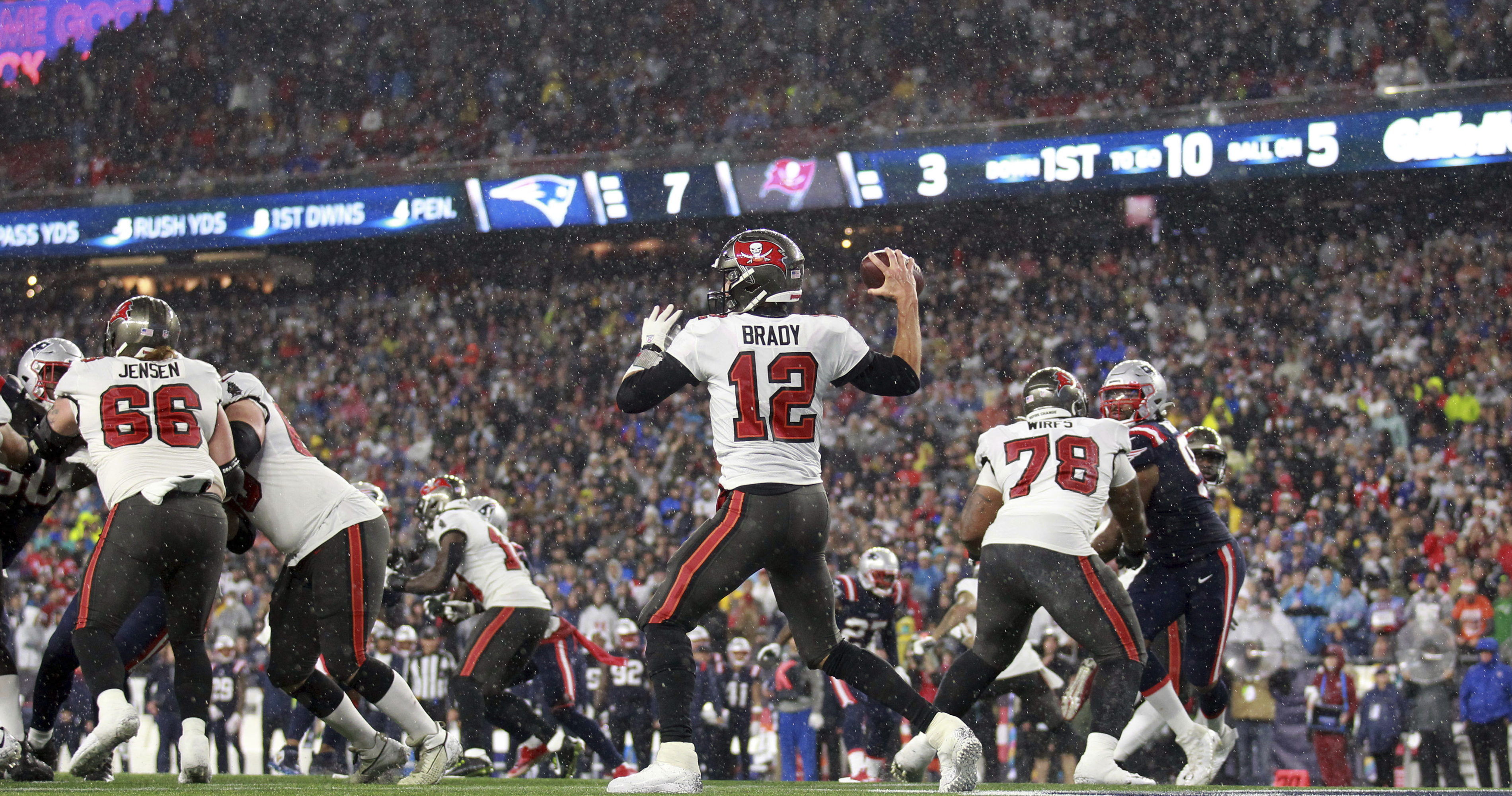 Playoff field set: Bucs' Brady back for run at eighth Super Bowl