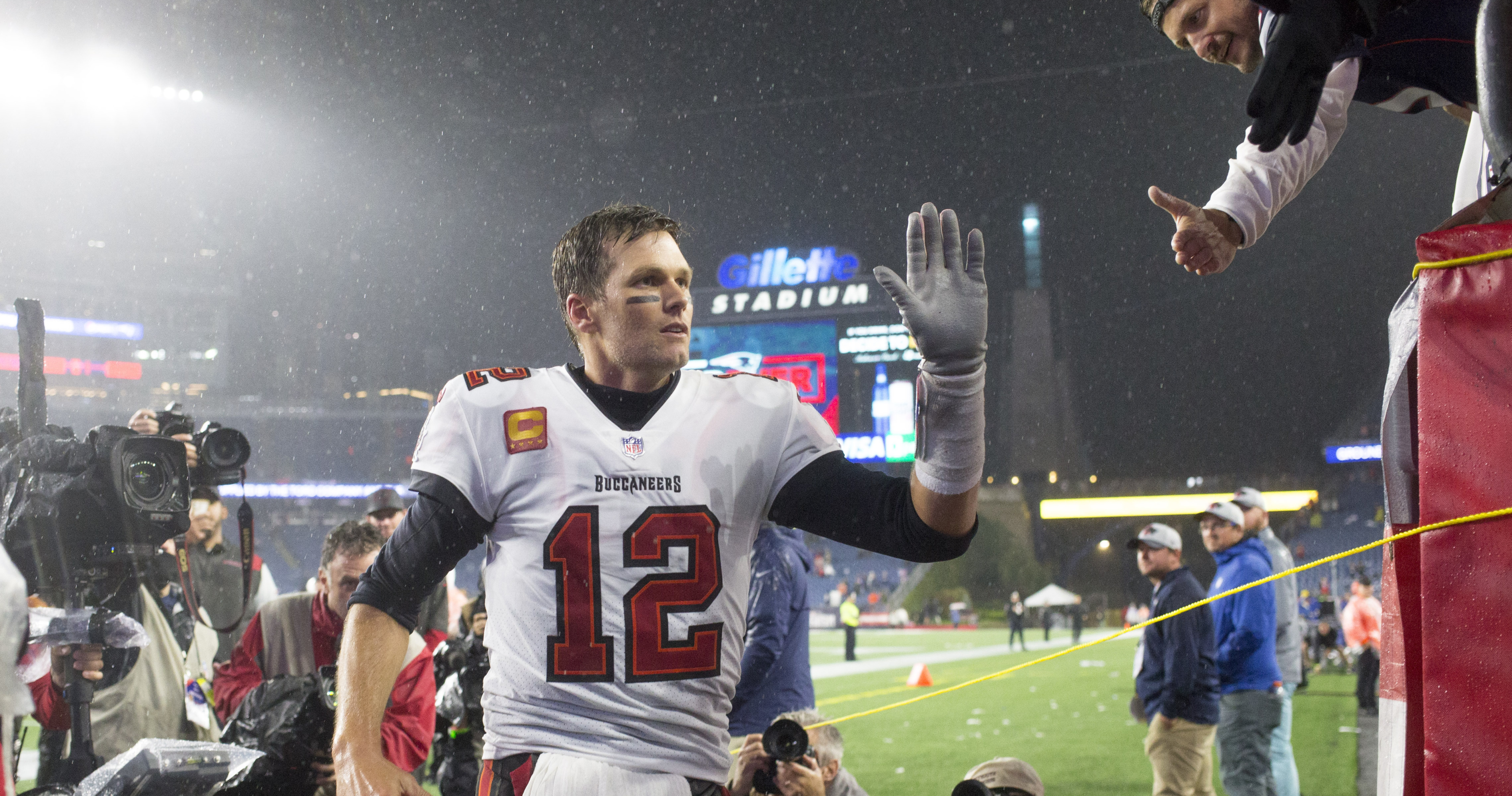 Tom Brady Trolls Colts After Bucs Win: Horseshoe on Helmet Not 'As