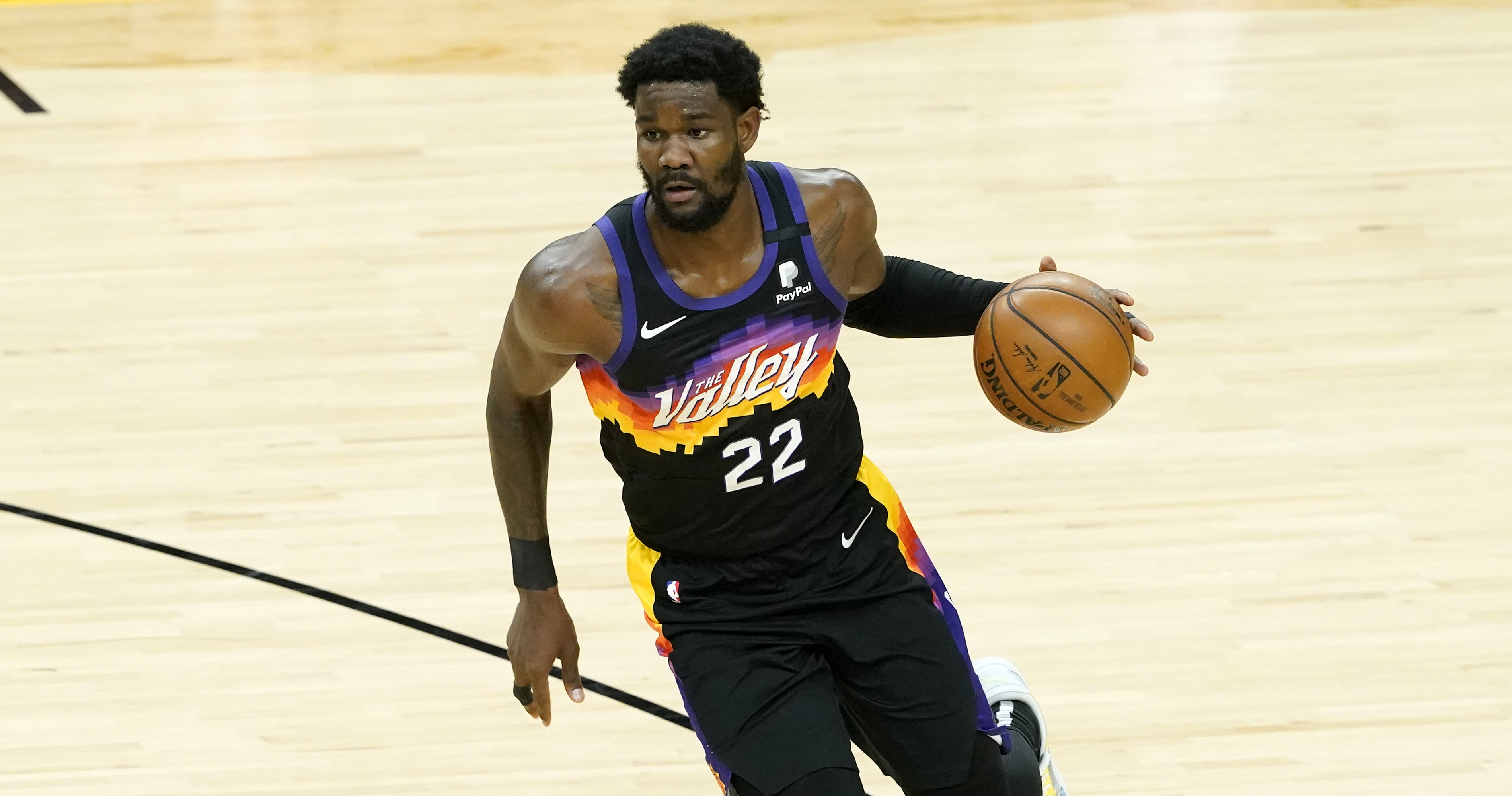 woj-deandre-ayton-s-max-rookie-contract-extension-talks-with-suns-have