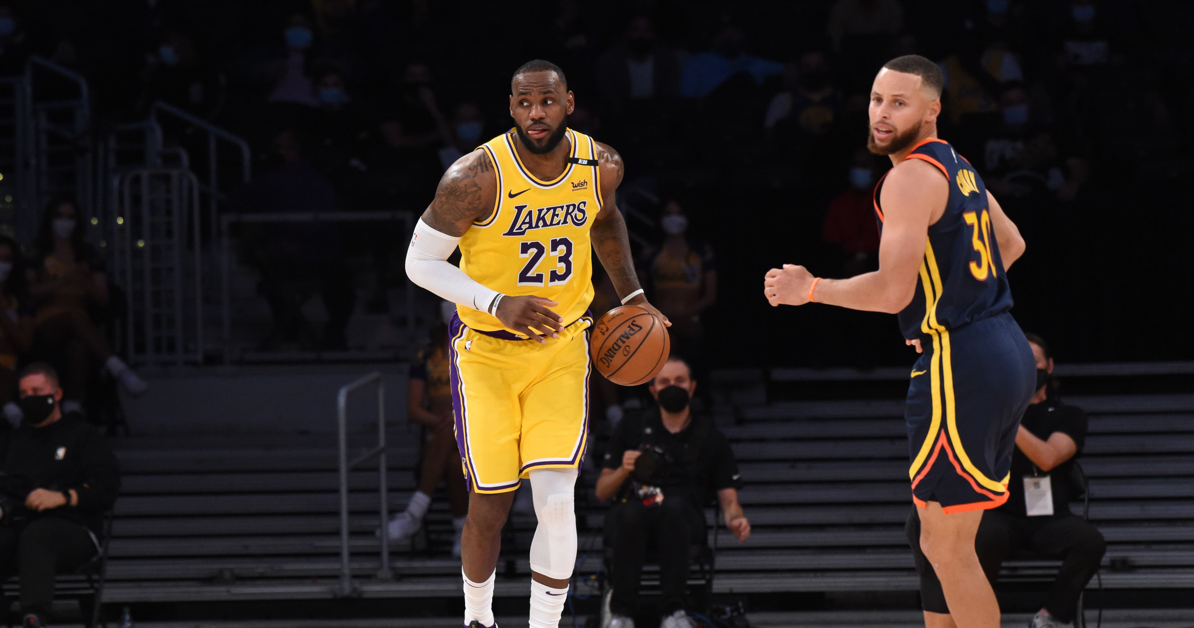 Stephen Curry Says LeBron James 'Set The Standard' For Stars Extending ...