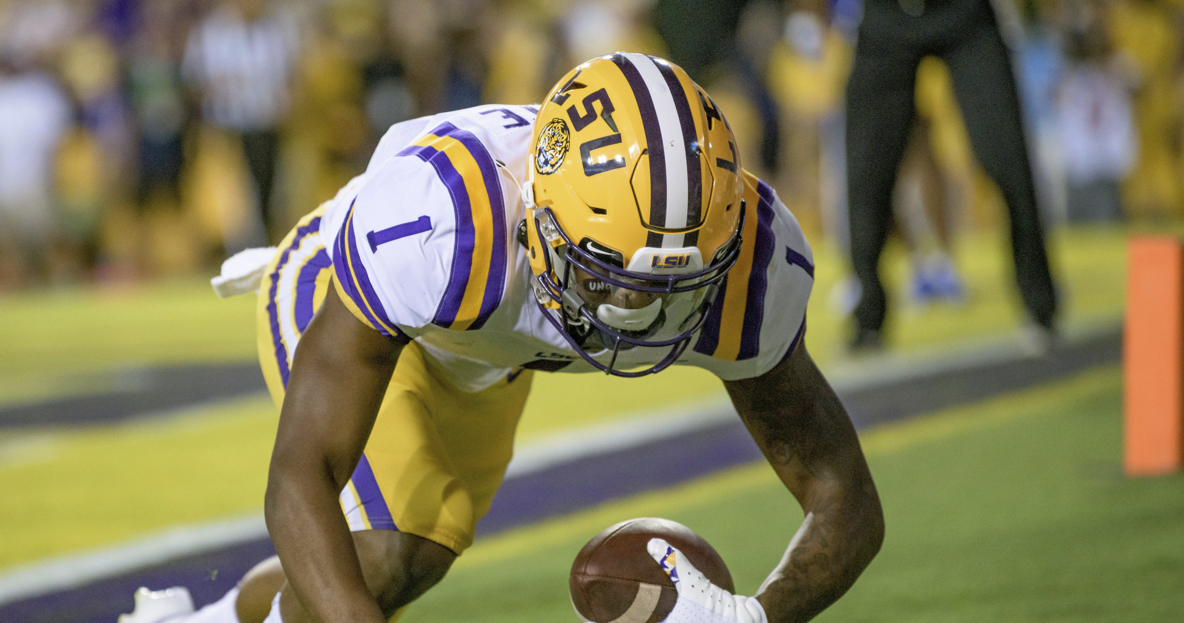 LSU Star WR Kayshon Boutte Carted Off vs. Kentucky with Apparent Ankle  Injury, News, Scores, Highlights, Stats, and Rumors