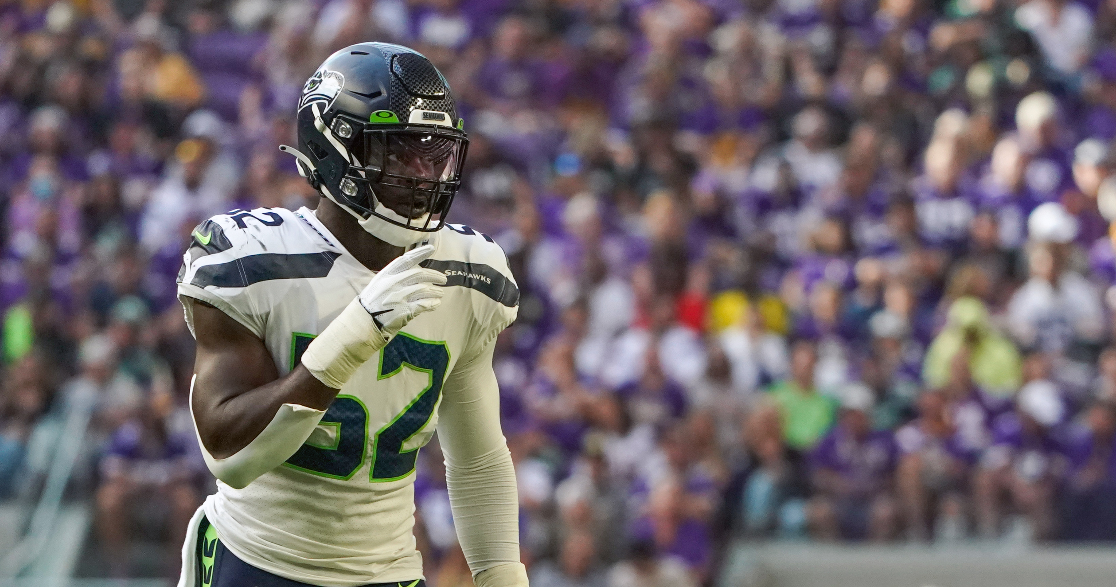 Seahawks' Darrell Taylor Taken to Hospital After Suffering Injury