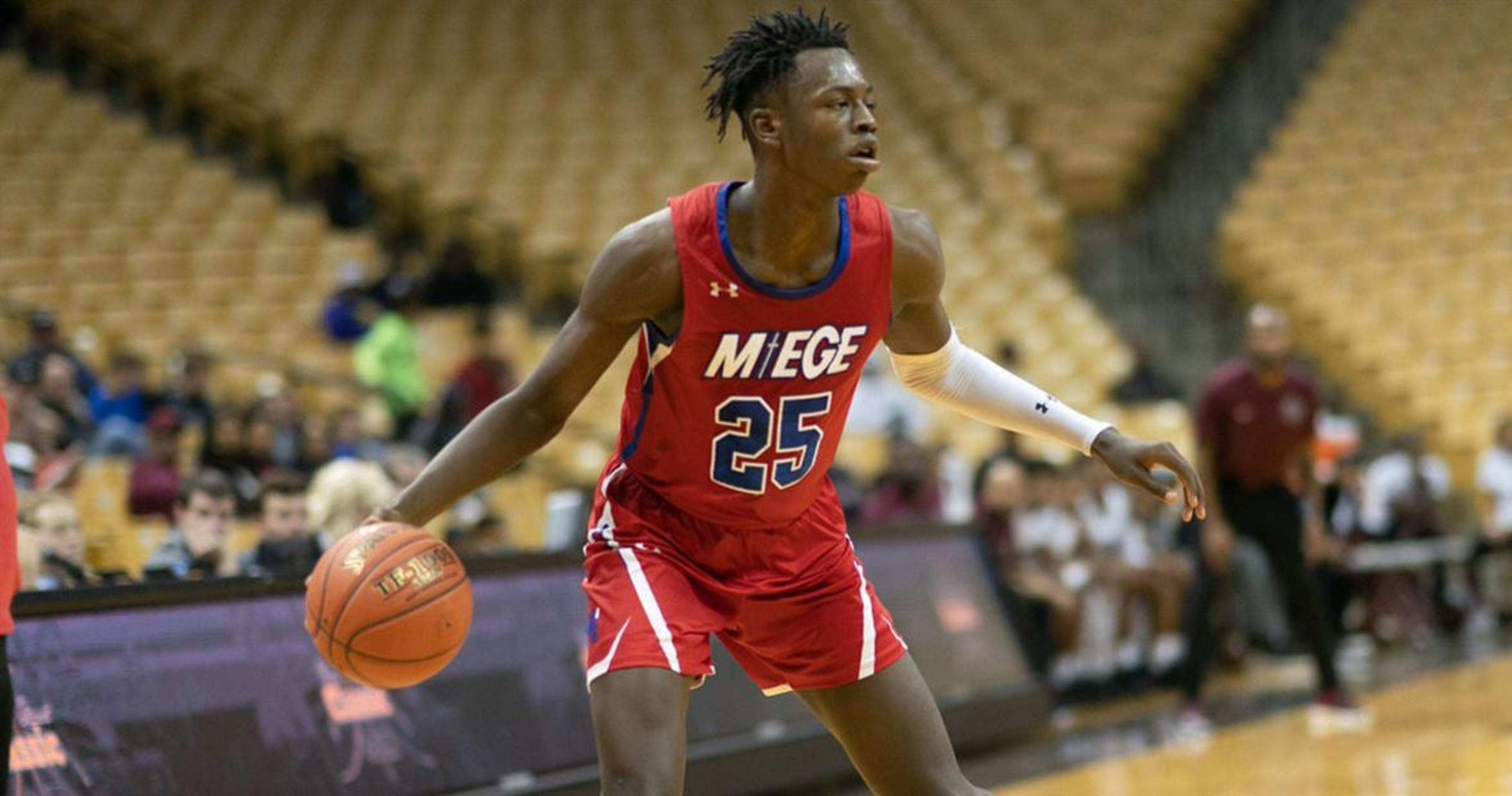 5-Star SF Prospect Mark Mitchell Commits To Duke Over UCLA, Missouri ...