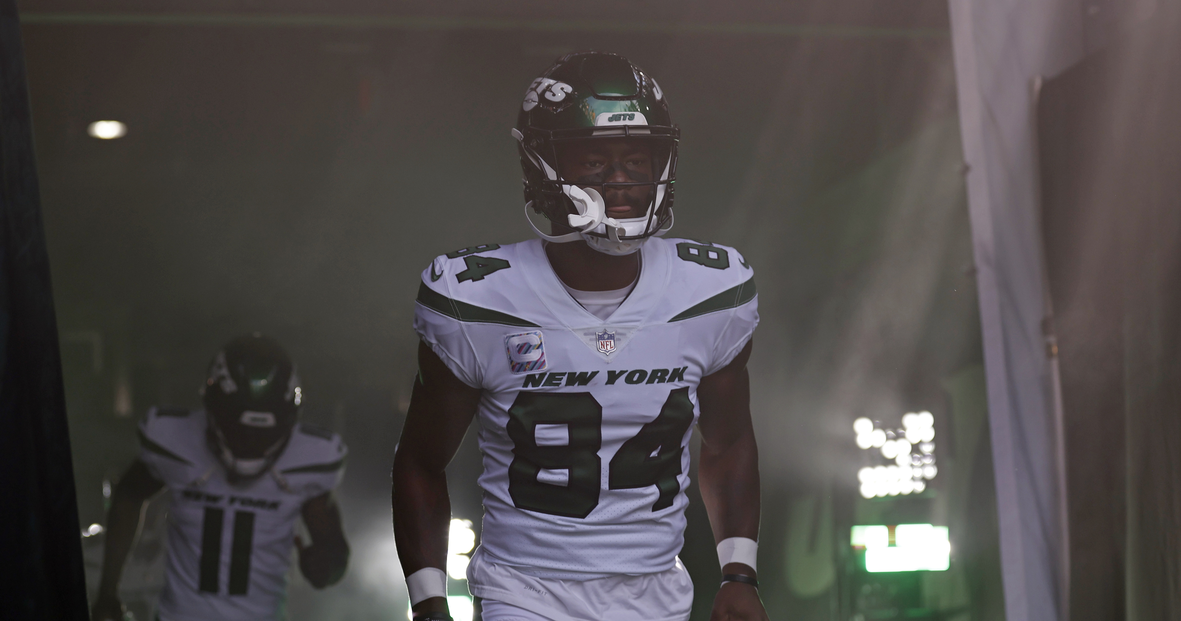 Jets WR Corey Davis out vs. Patriots with knee injury