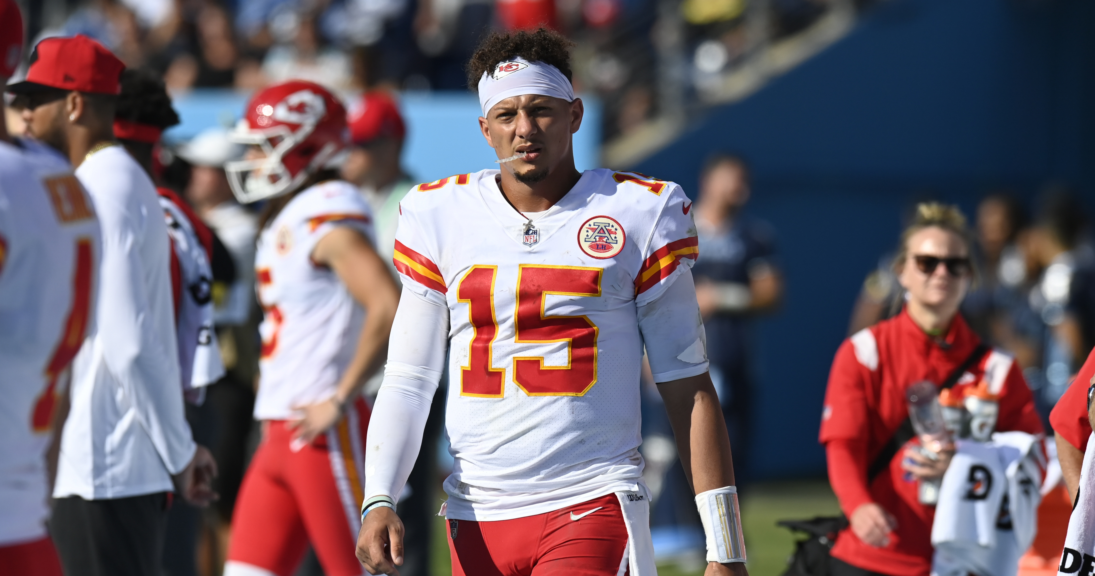 Chiefs' Patrick Mahomes Returns Vs. Jaguars After Leaving Game With ...