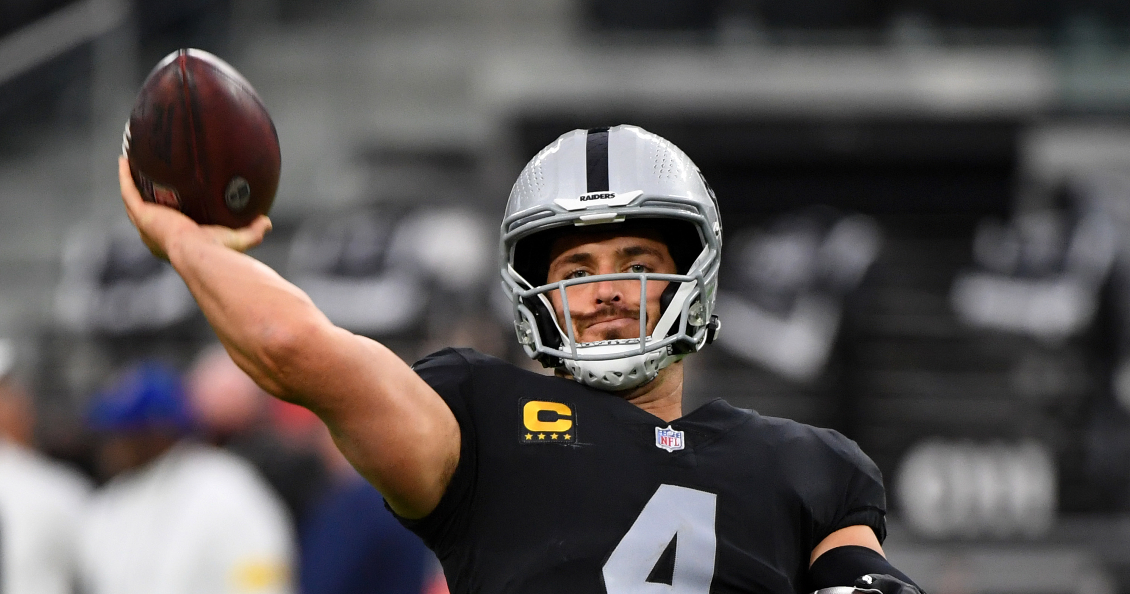 Raiders Rumors: Derek Carr Agrees to 3-Year, $121.5M Contract Extension ...