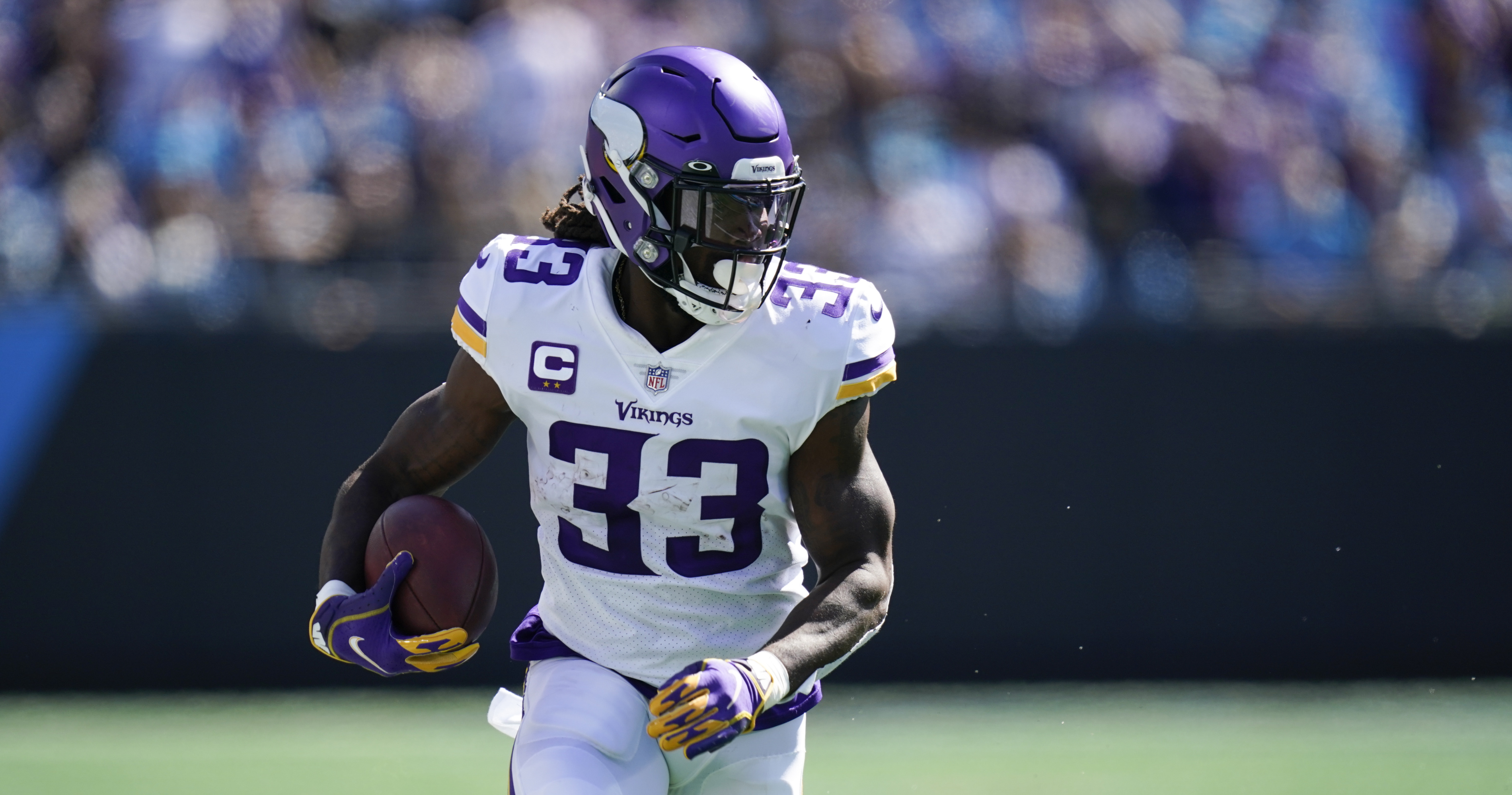 Vikings RB Dalvin Cook has dislocated shoulder -  5 Eyewitness News