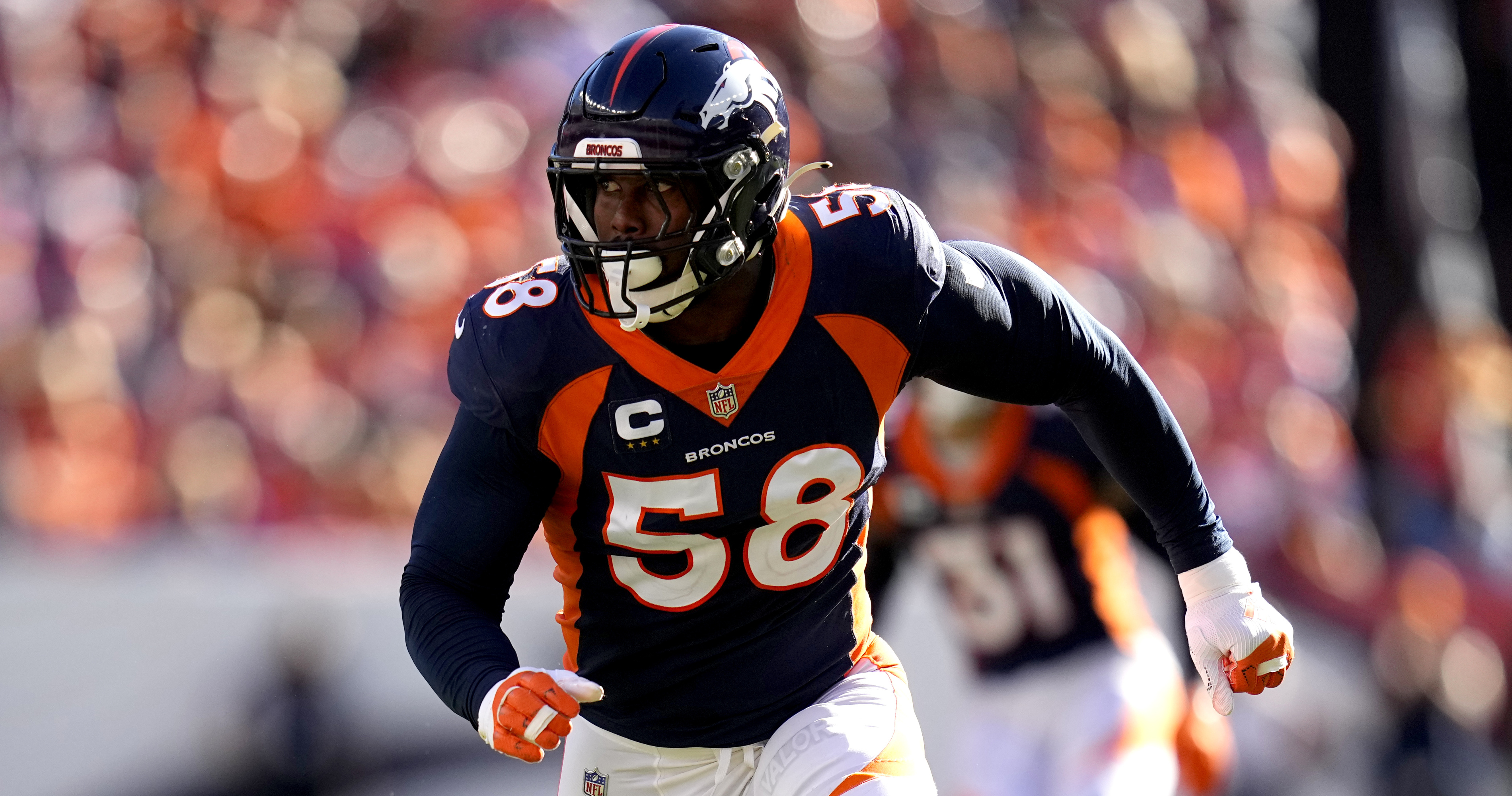 Von Miller Favored To Stay With The Denver Broncos In 2021