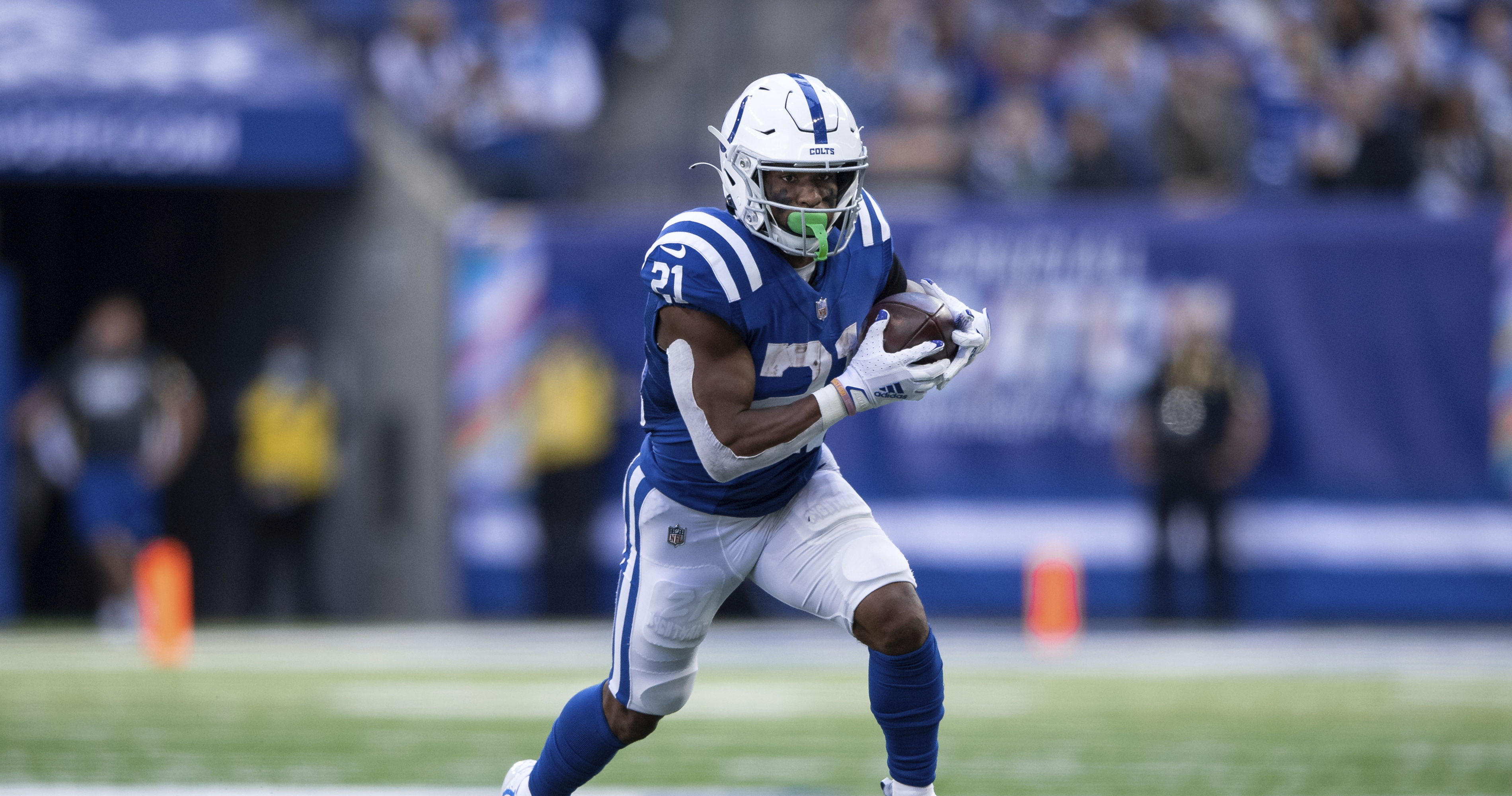 Report: Colts RB Hines ruled out vs. Broncos due to concussion protocol