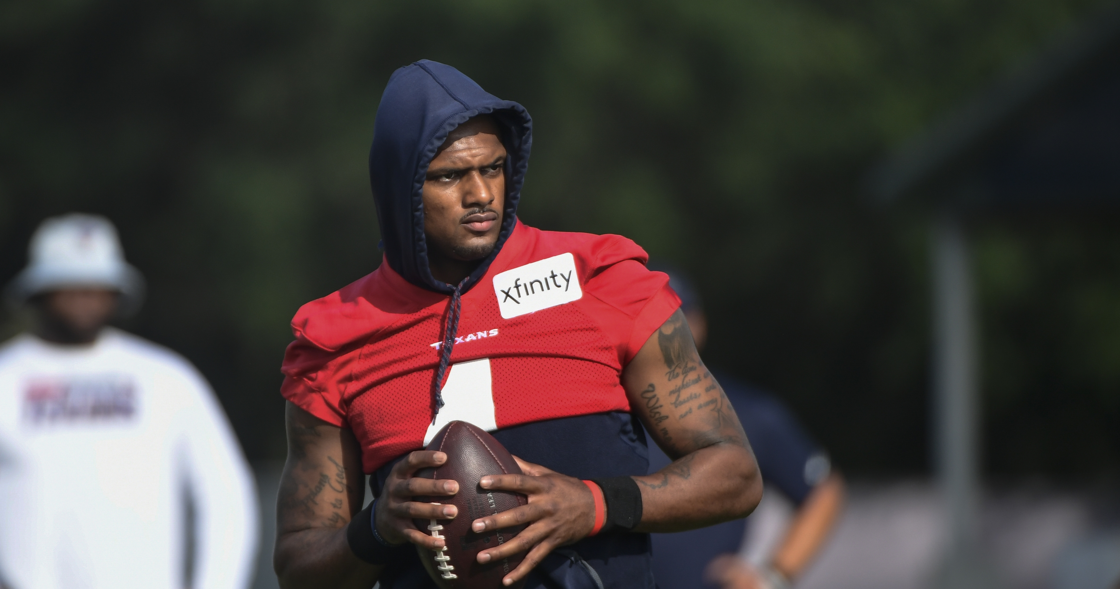 Trade! Texans move up, grab Deshaun Watson