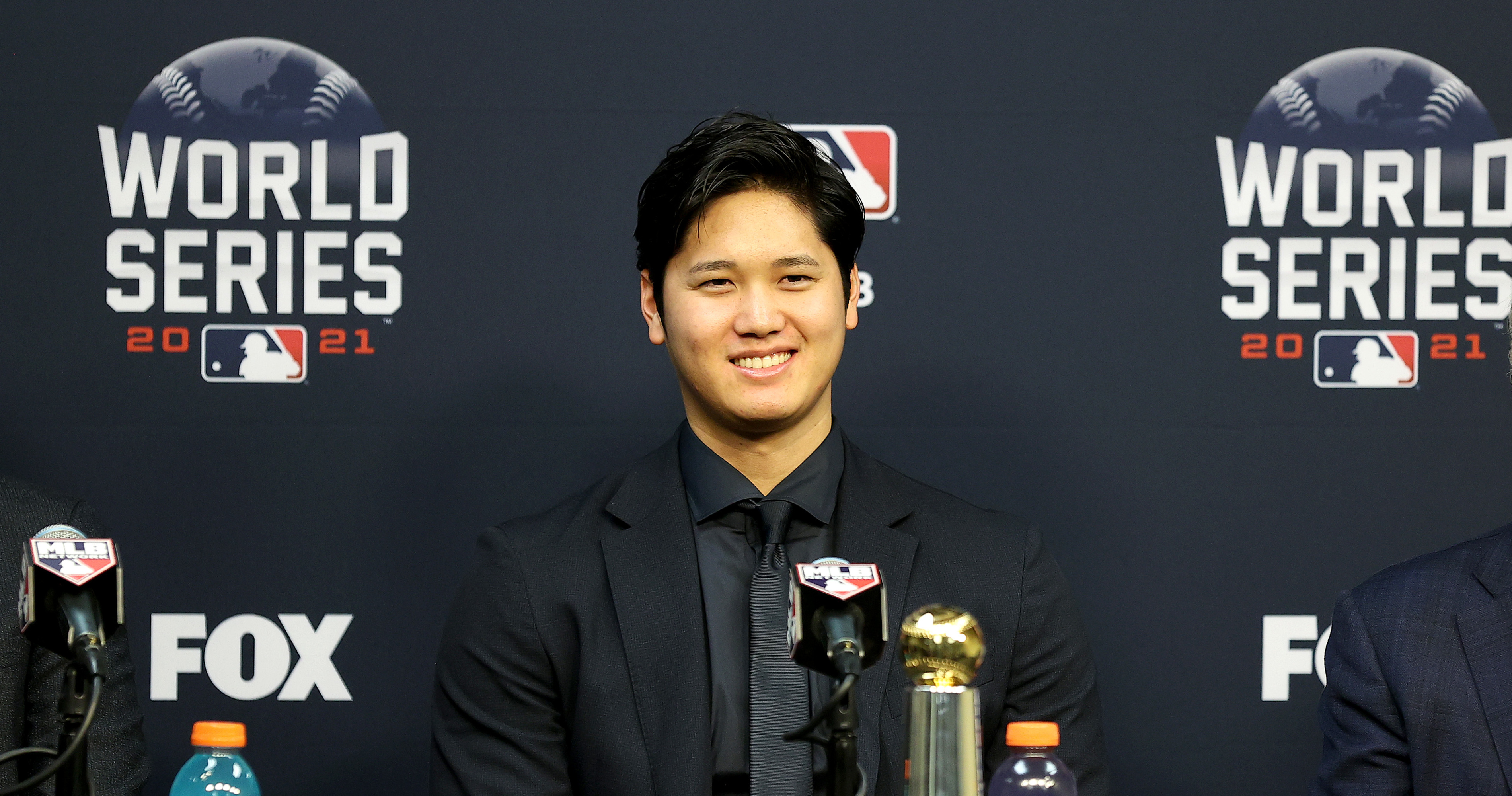 Shohei Ohtani receives Prime Minister Cup for second time at Japan Pro  Sports Awards - The Japan Times