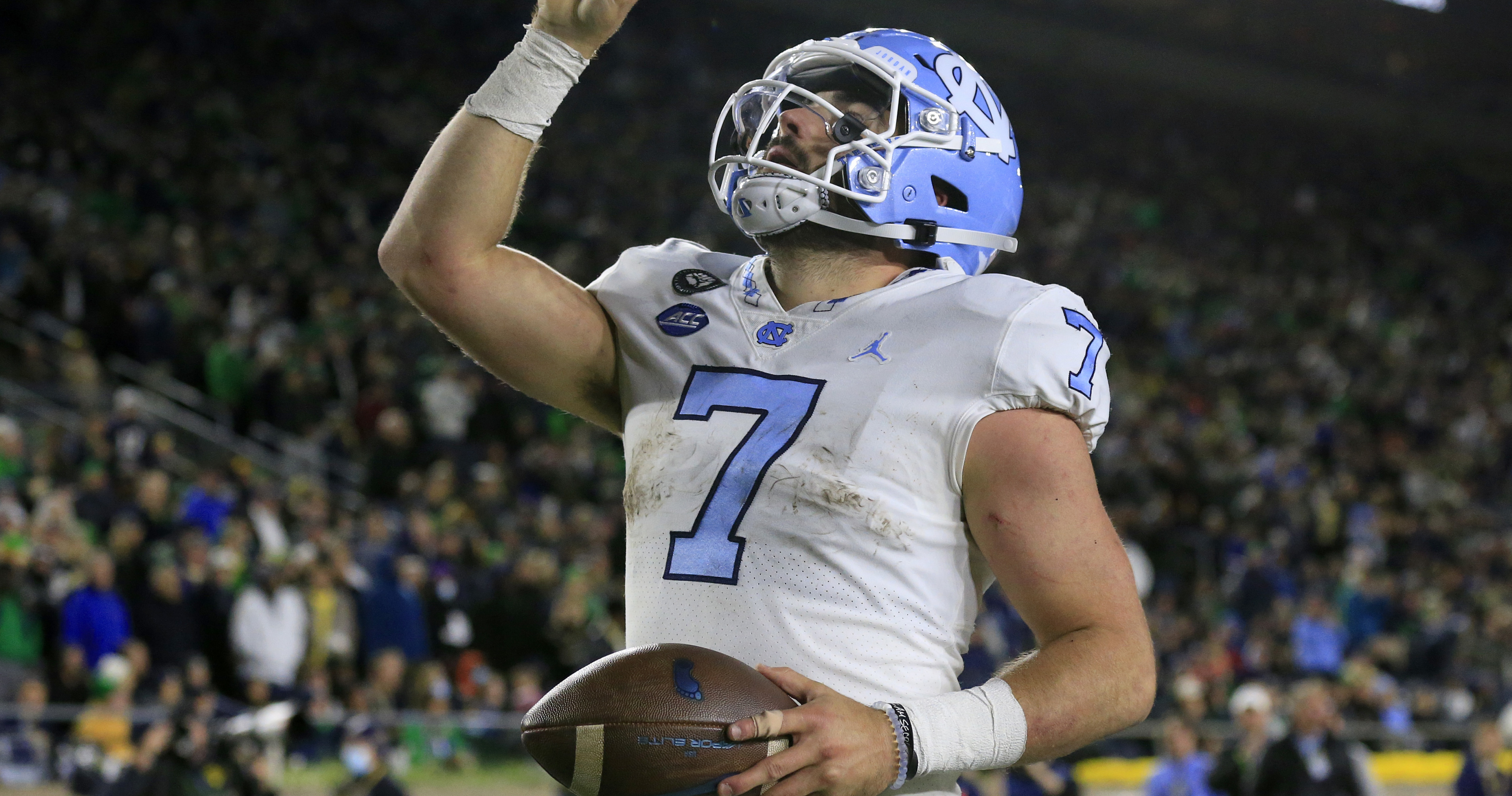 Commanders Mock Draft: Surrounding QB Sam Howell with Top-End