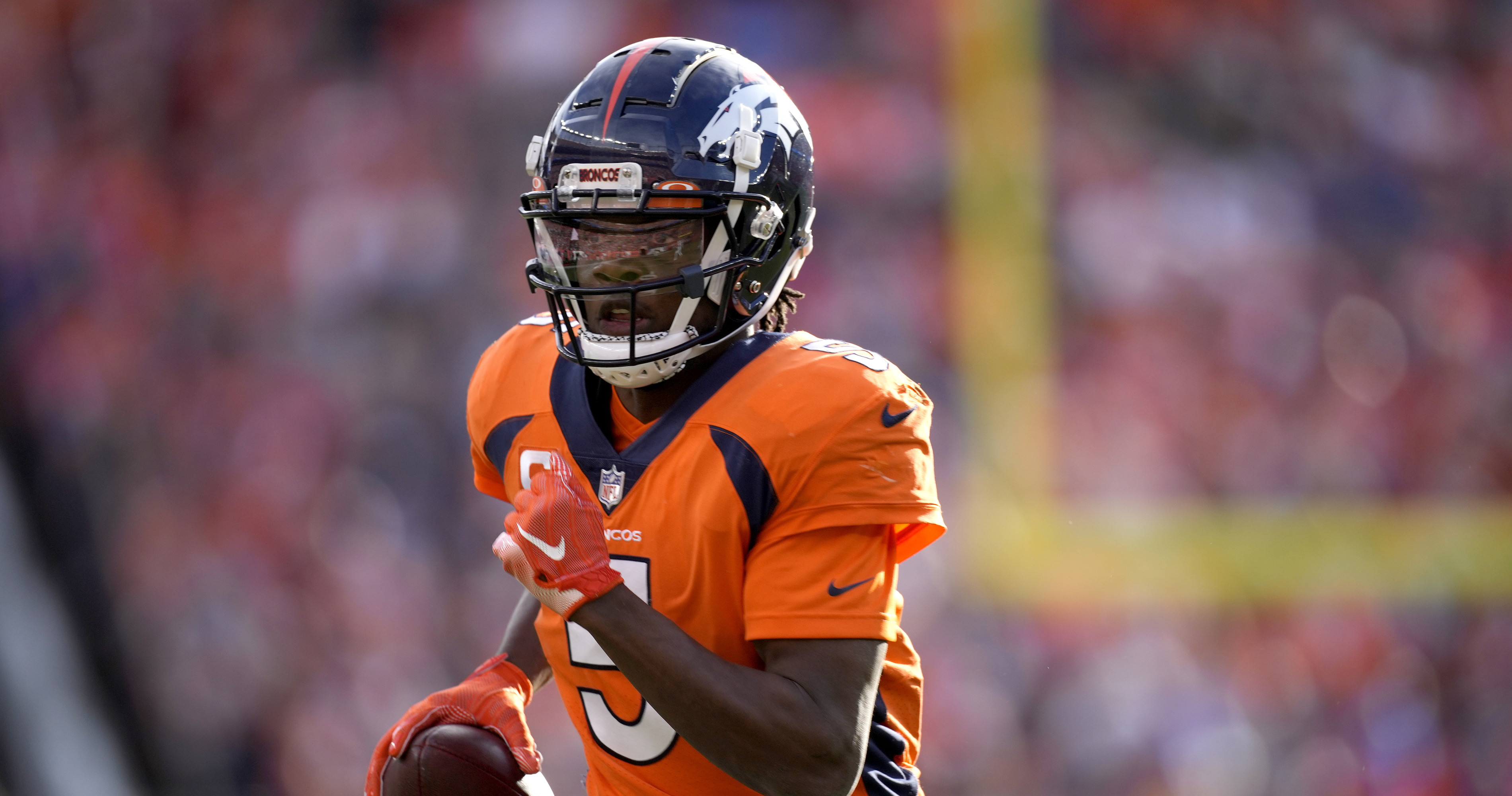 Broncos QB Teddy Bridgewater exits Chargers game with leg injury