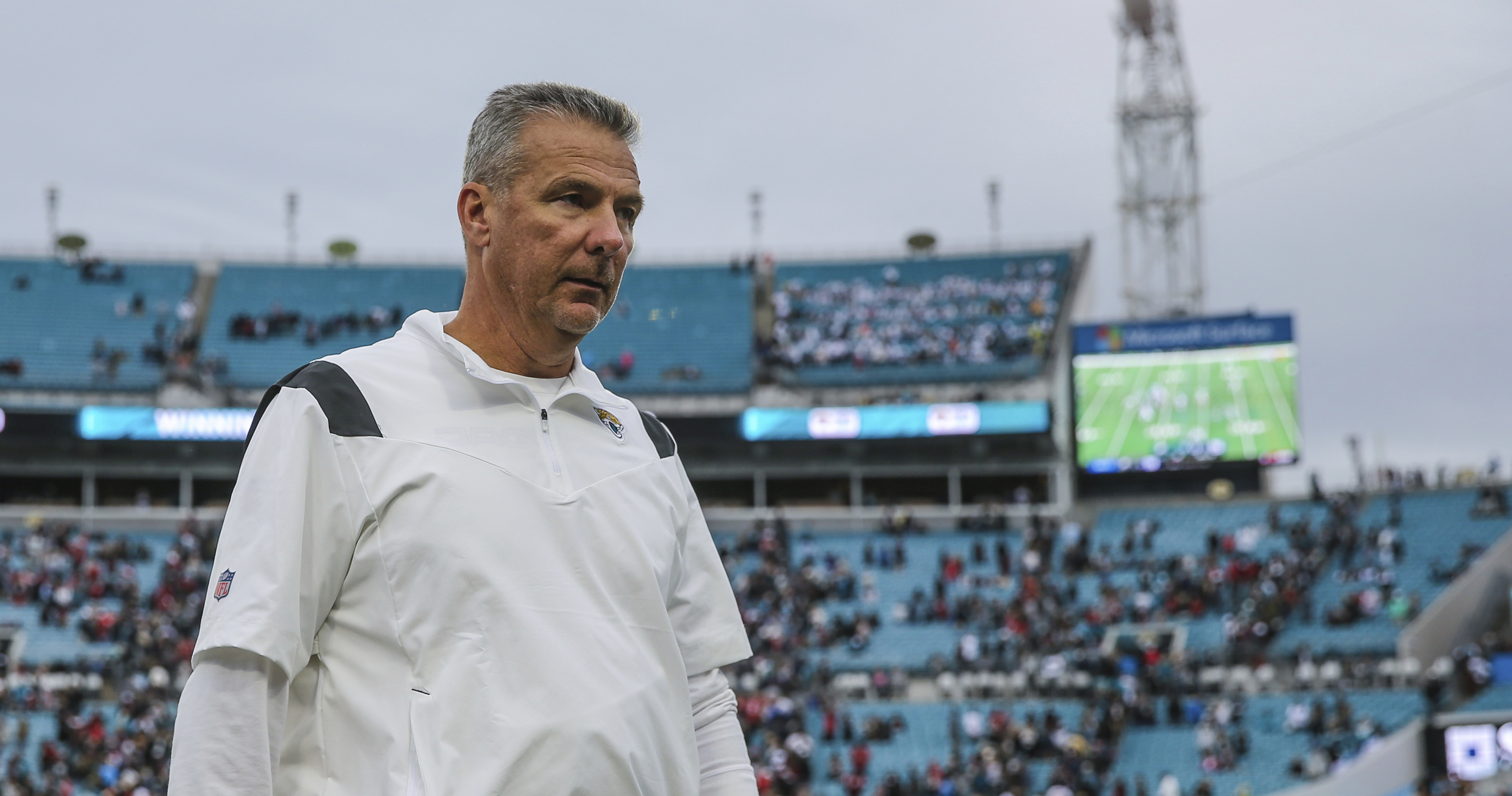 Jacksonville Jaguars coach Urban Meyer not interested in leaving NFL for  college football jobs, source says - ABC7 Chicago