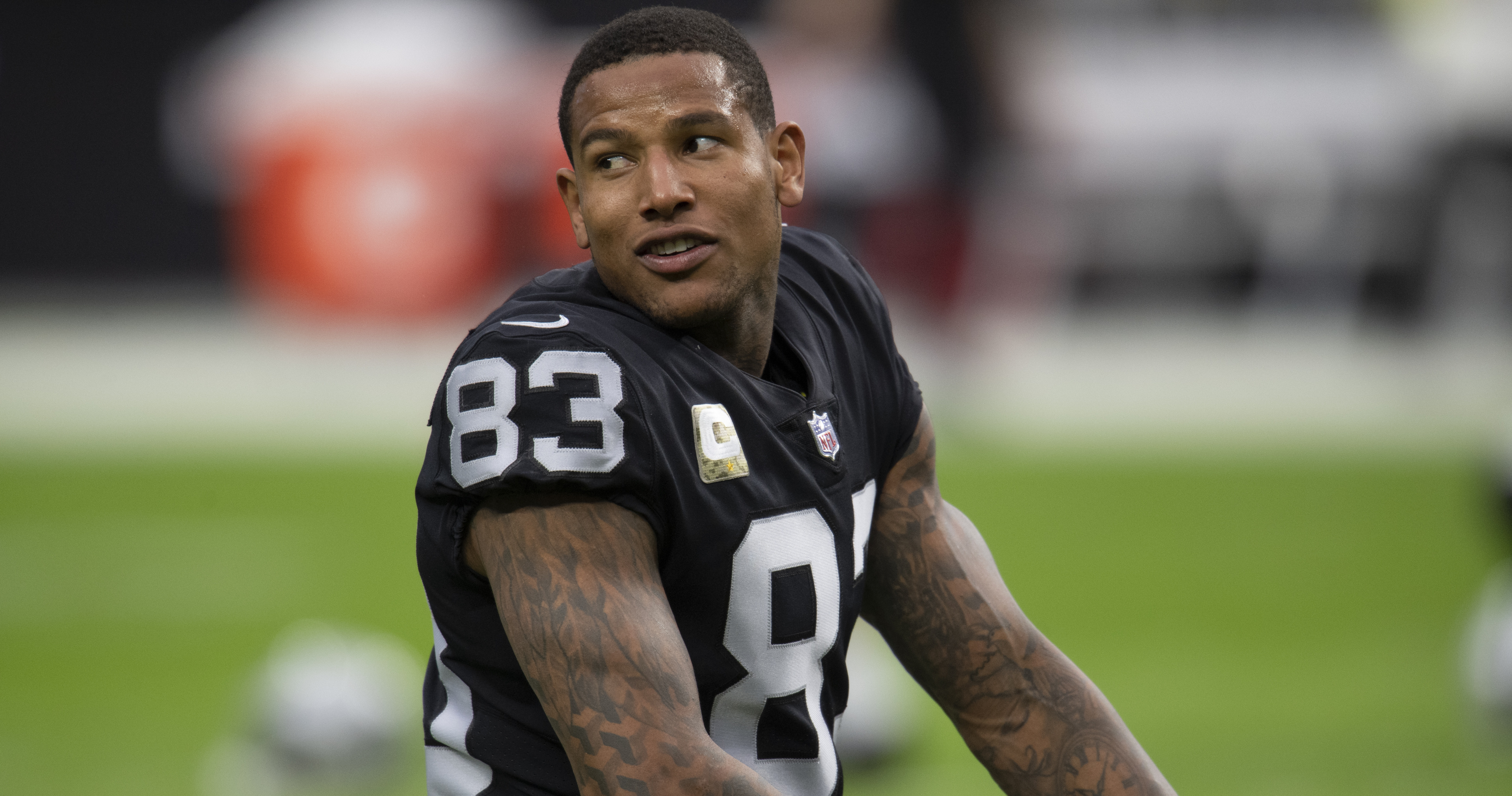 Raiders tight end Darren Waller may be a coverage handful for Browns