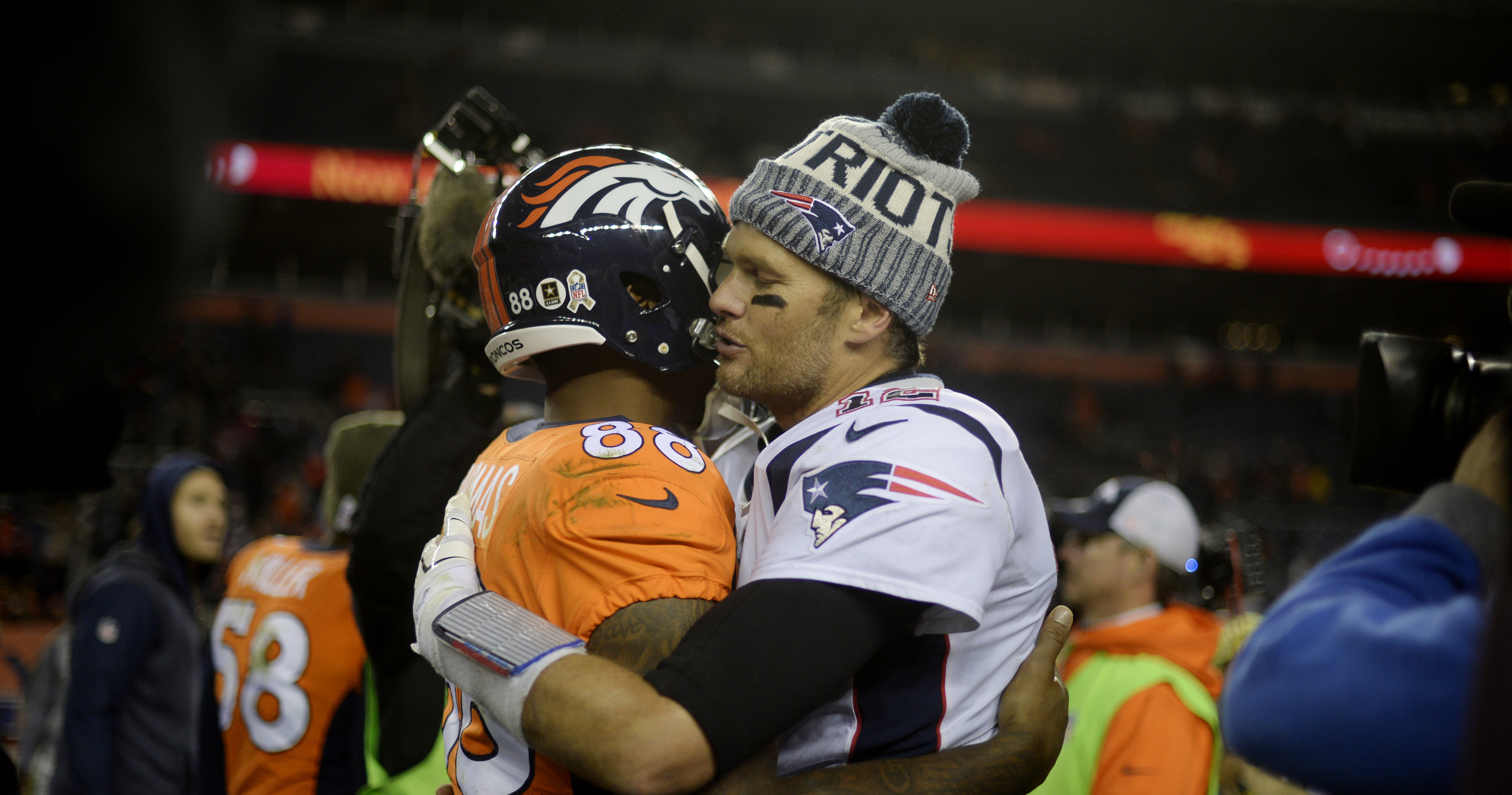 Buccaneers' Tom Brady mourns loss of 1-time Patriots teammate Demaryius  Thomas 