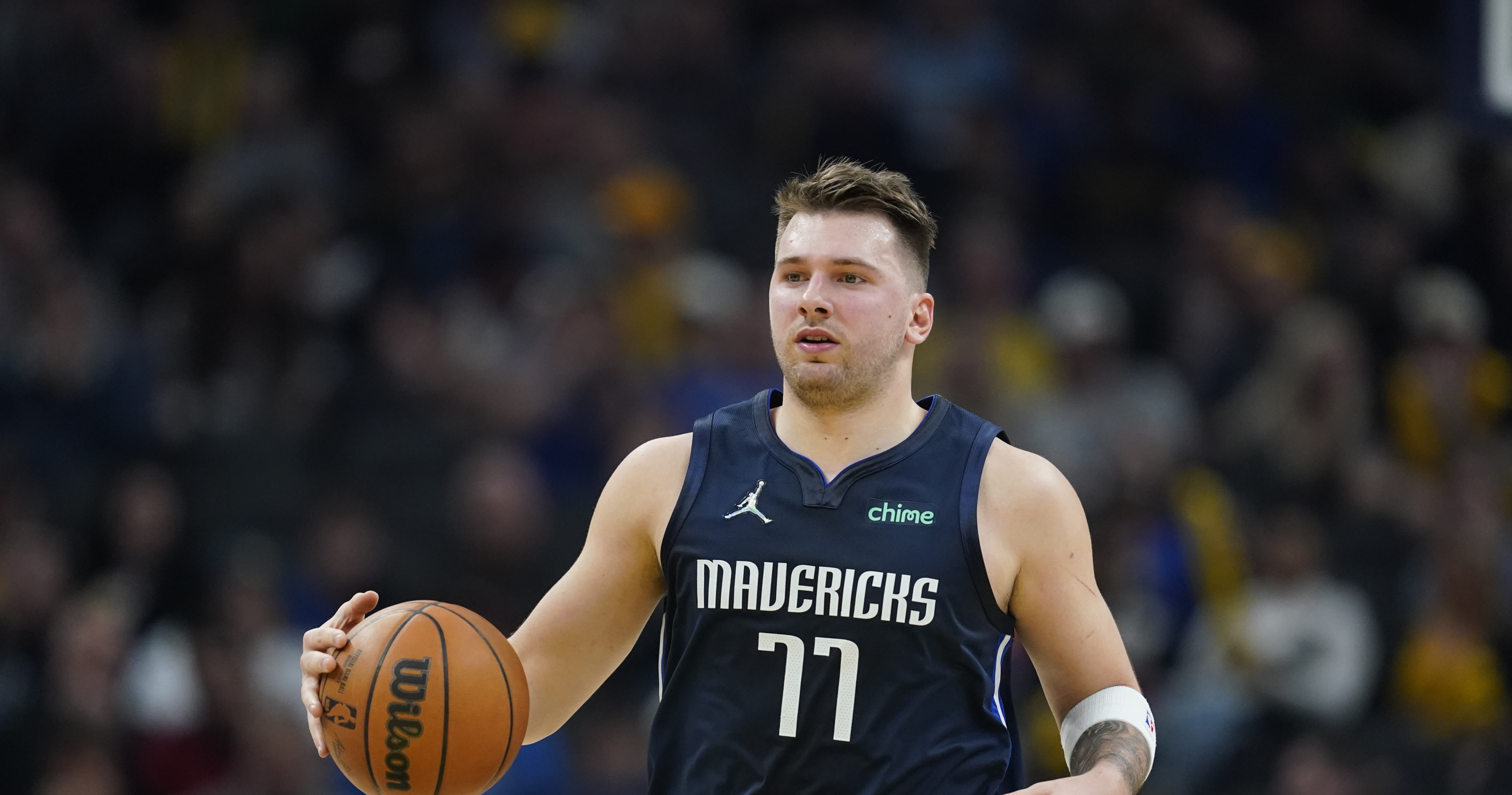 Mavericks' Luka Doncic Reportedly Expected To Miss Multiple Games With ...