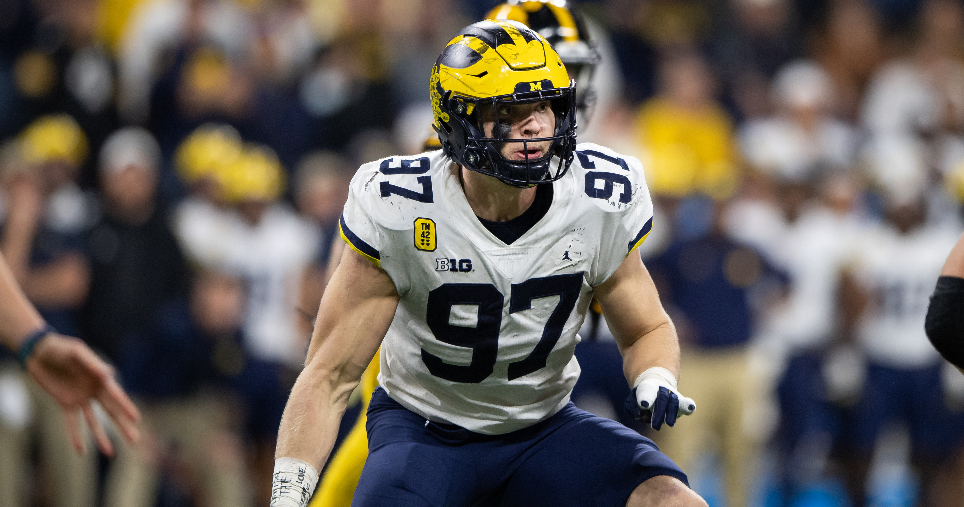 2022 NFL Mock Draft 1.0: Evan Neal No. 1; Kenny Pickett first QB taken -  Sports Illustrated