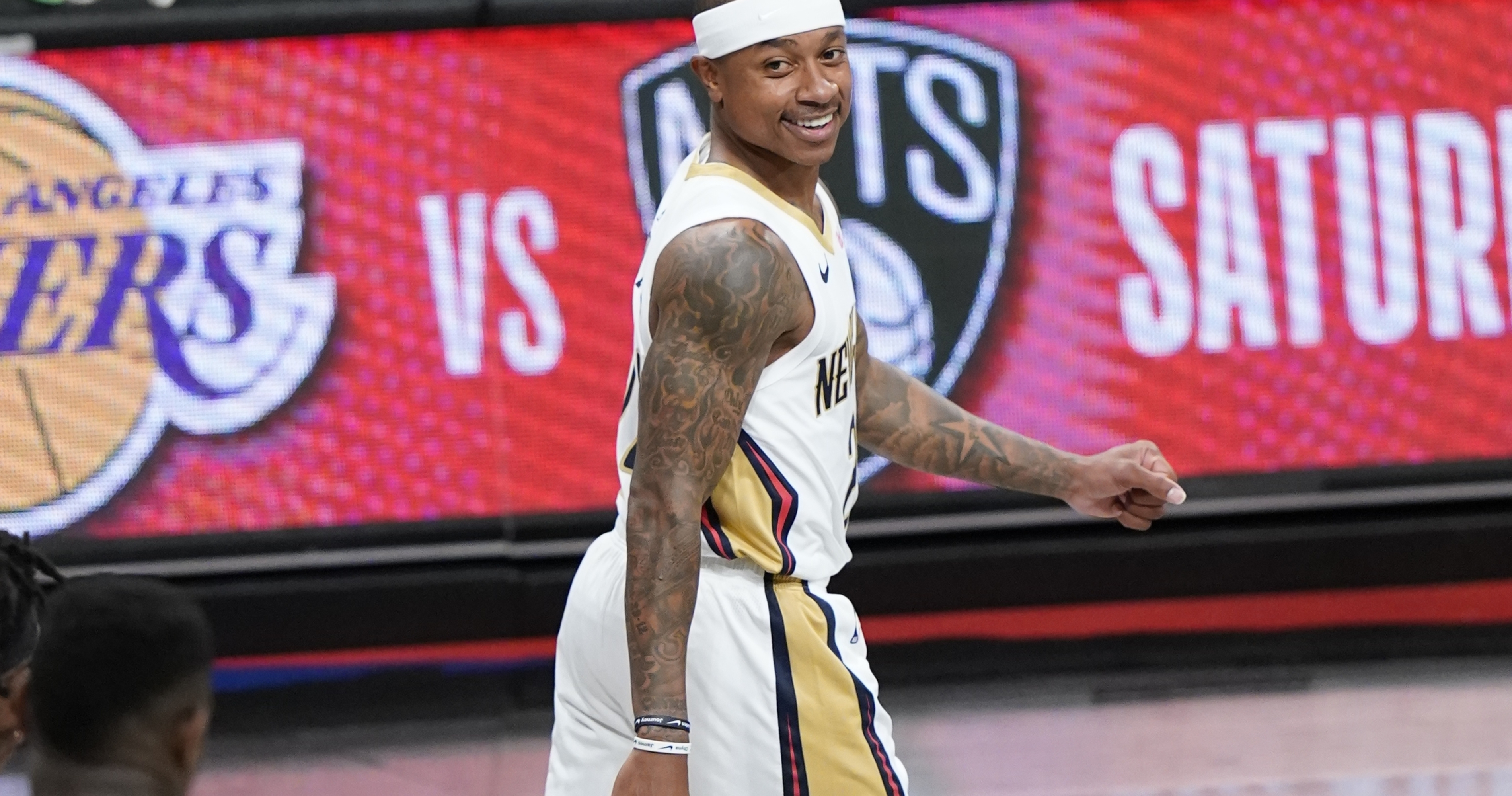 NBA Retweet on X: Isaiah Thomas in his G League debut tonight: 42 points 8  assists 6 rebounds 🔥🔥  / X