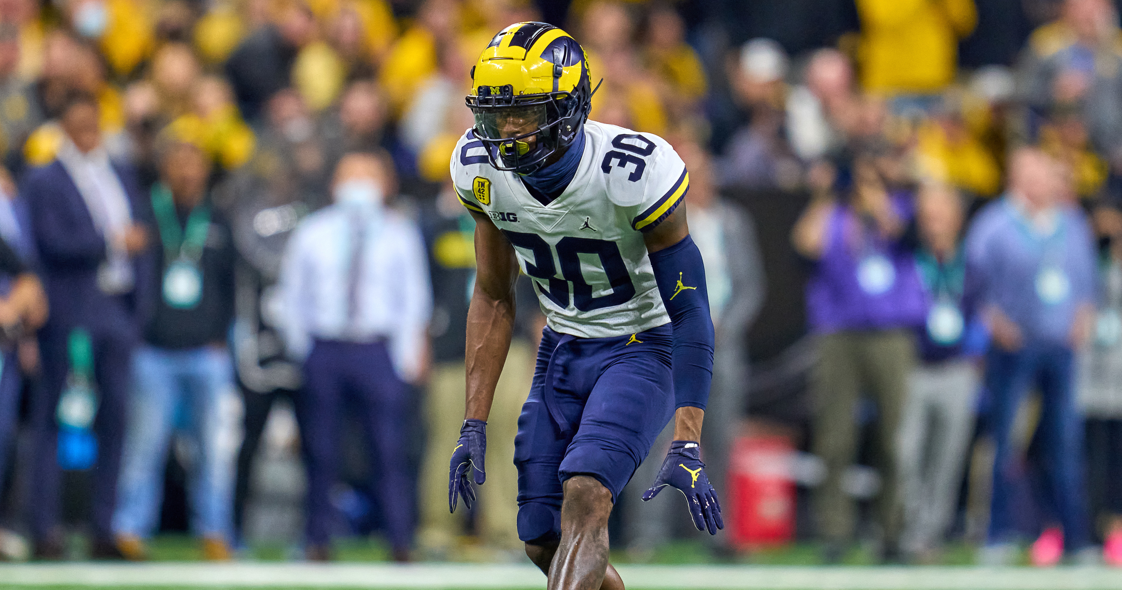 Michigan Player Comparison: Dax Hill's Five-Star Talent Measures Up To  Peppers - Sports Illustrated Michigan Wolverines News, Analysis and More