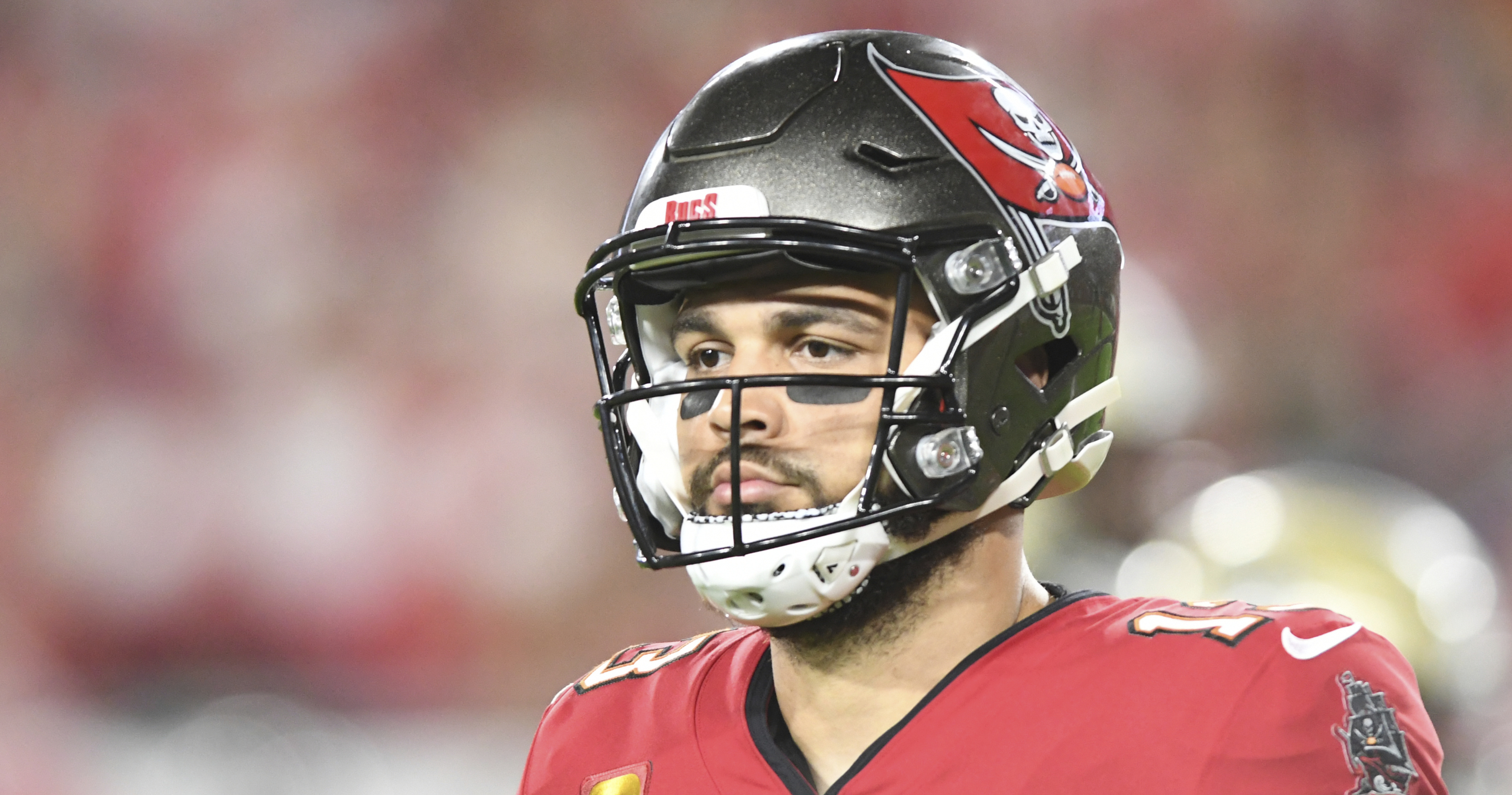 Mike Evans injury: Bucs WR suffers injury in Week 9 - DraftKings