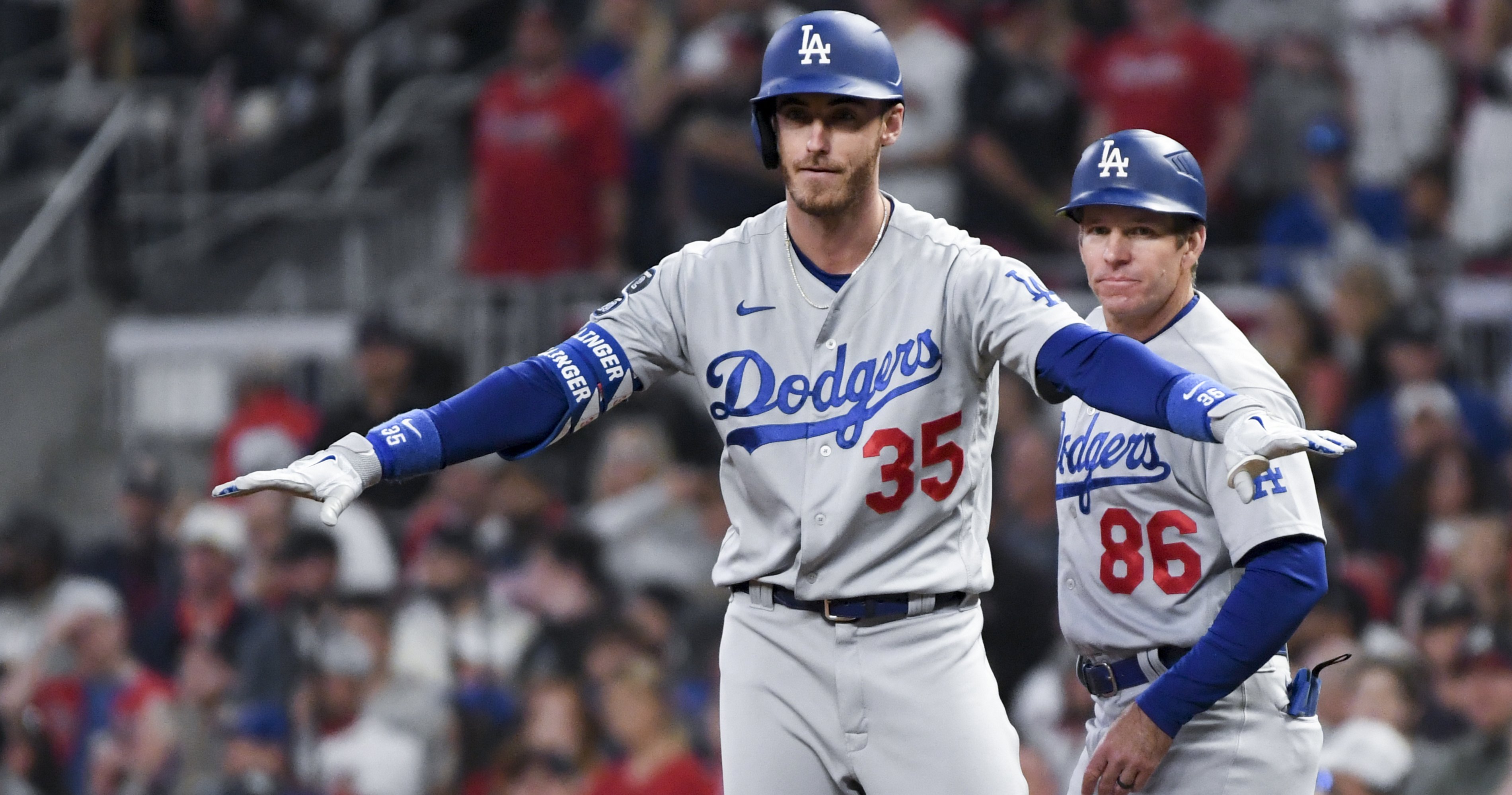 Dodgers lose Max Scherzer, Corey Seager amid MLB's free-agent