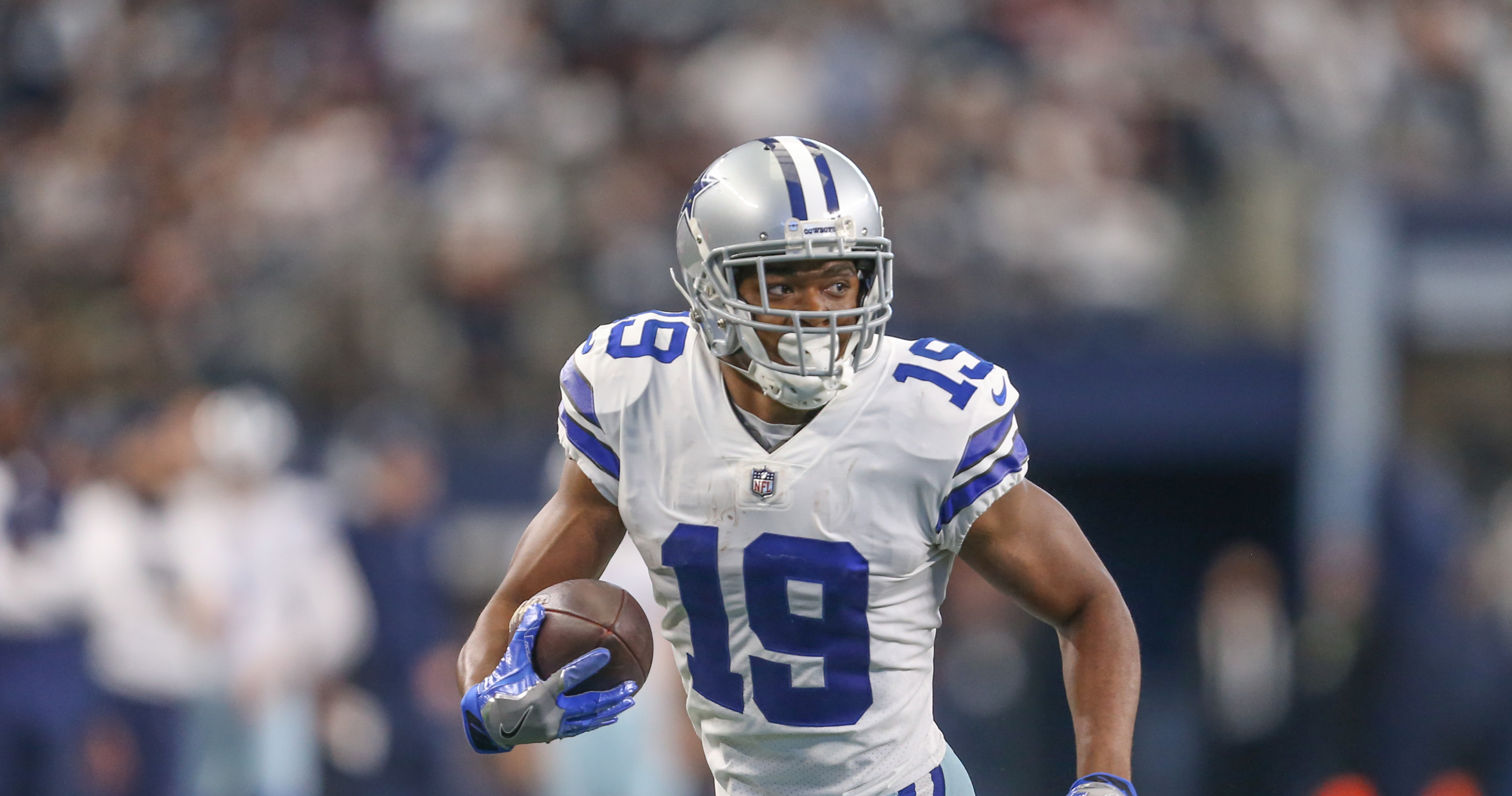 Amari Cooper calmly calls for more touches amid Cowboys' 'frustrating'  offensive slump