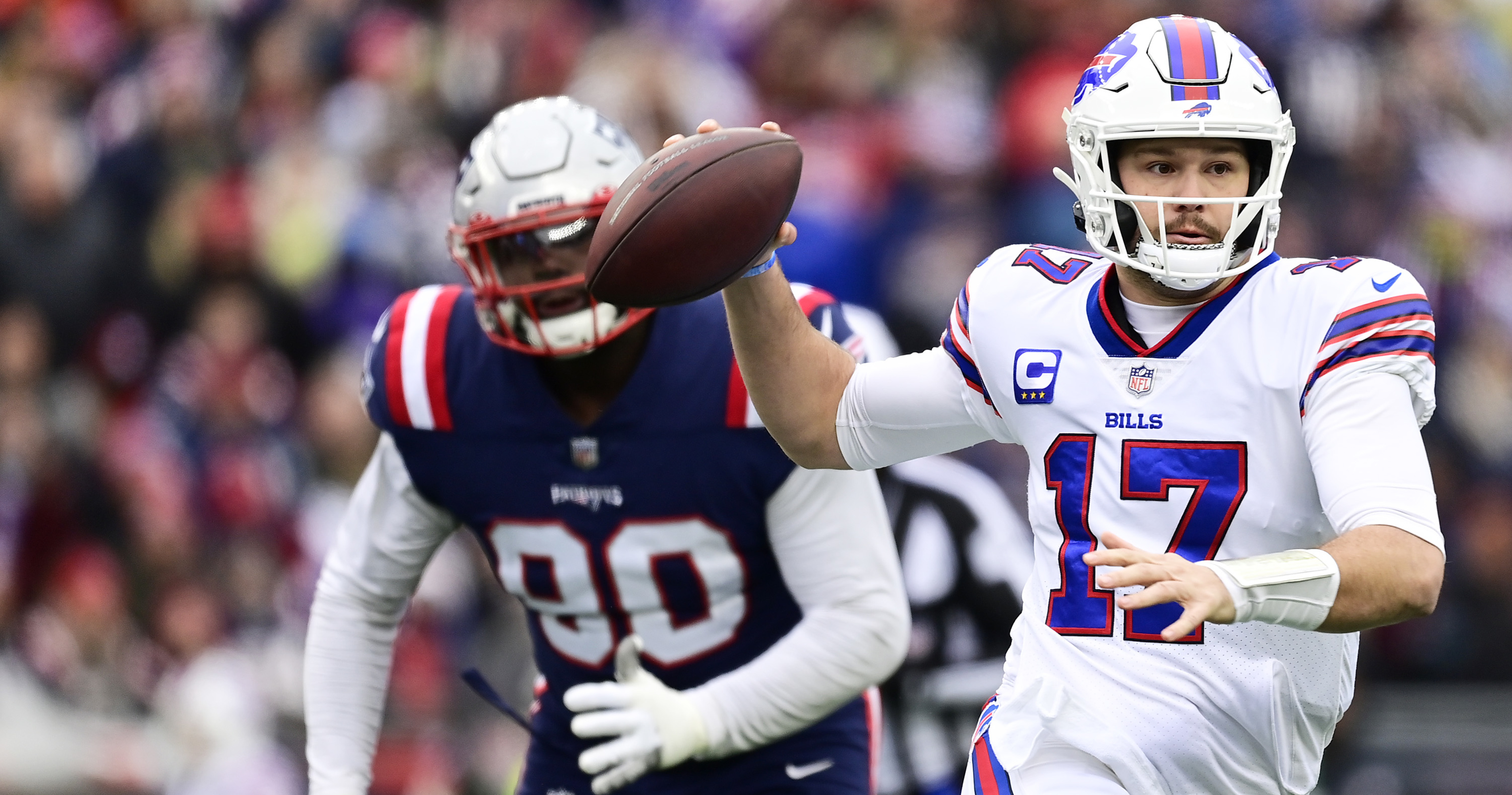 Bills take control of AFC East, beat Patriots 33-21