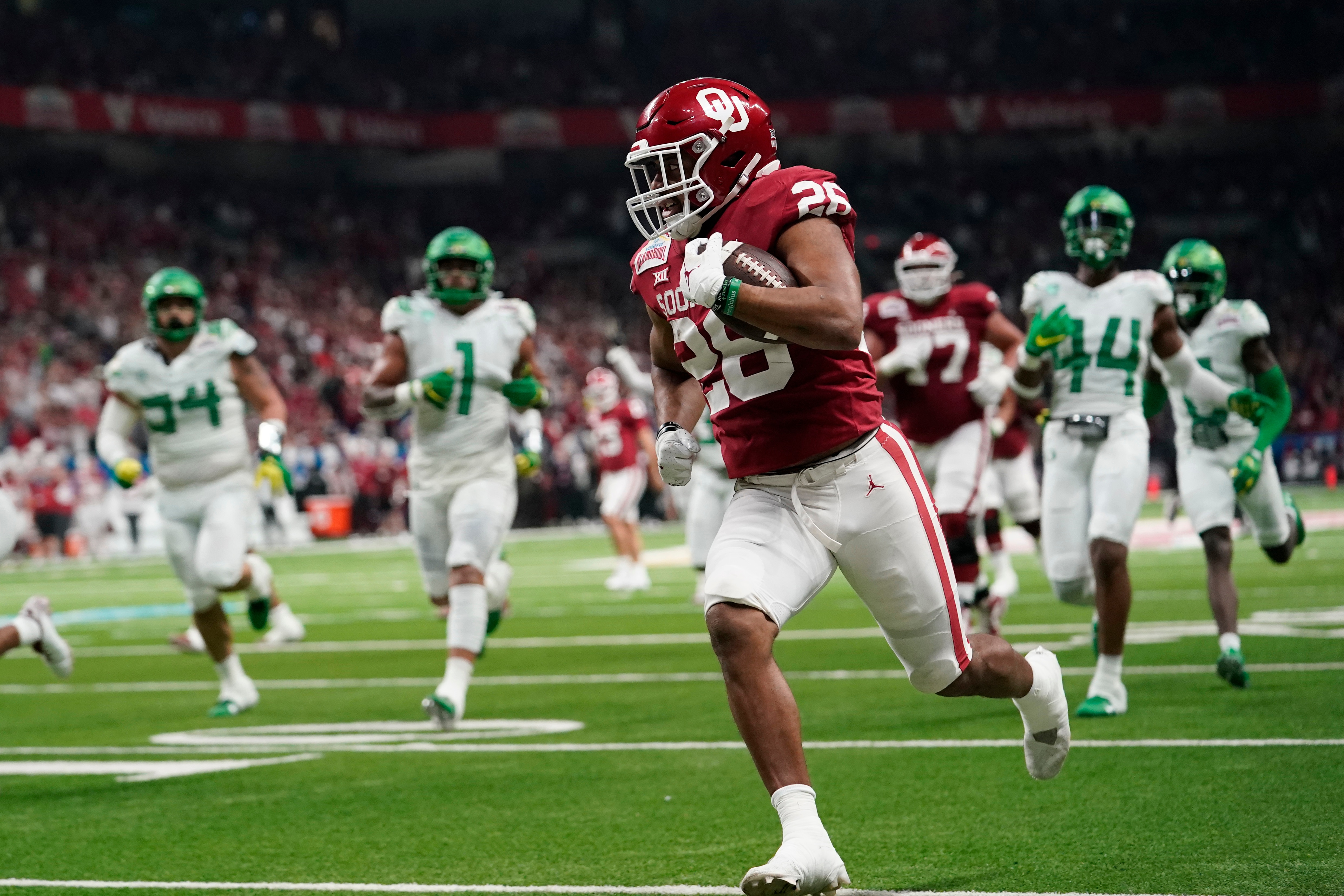 Kennedy Brooks Electric as No. 16 Oklahoma Routs No. 14 Oregon in 2021