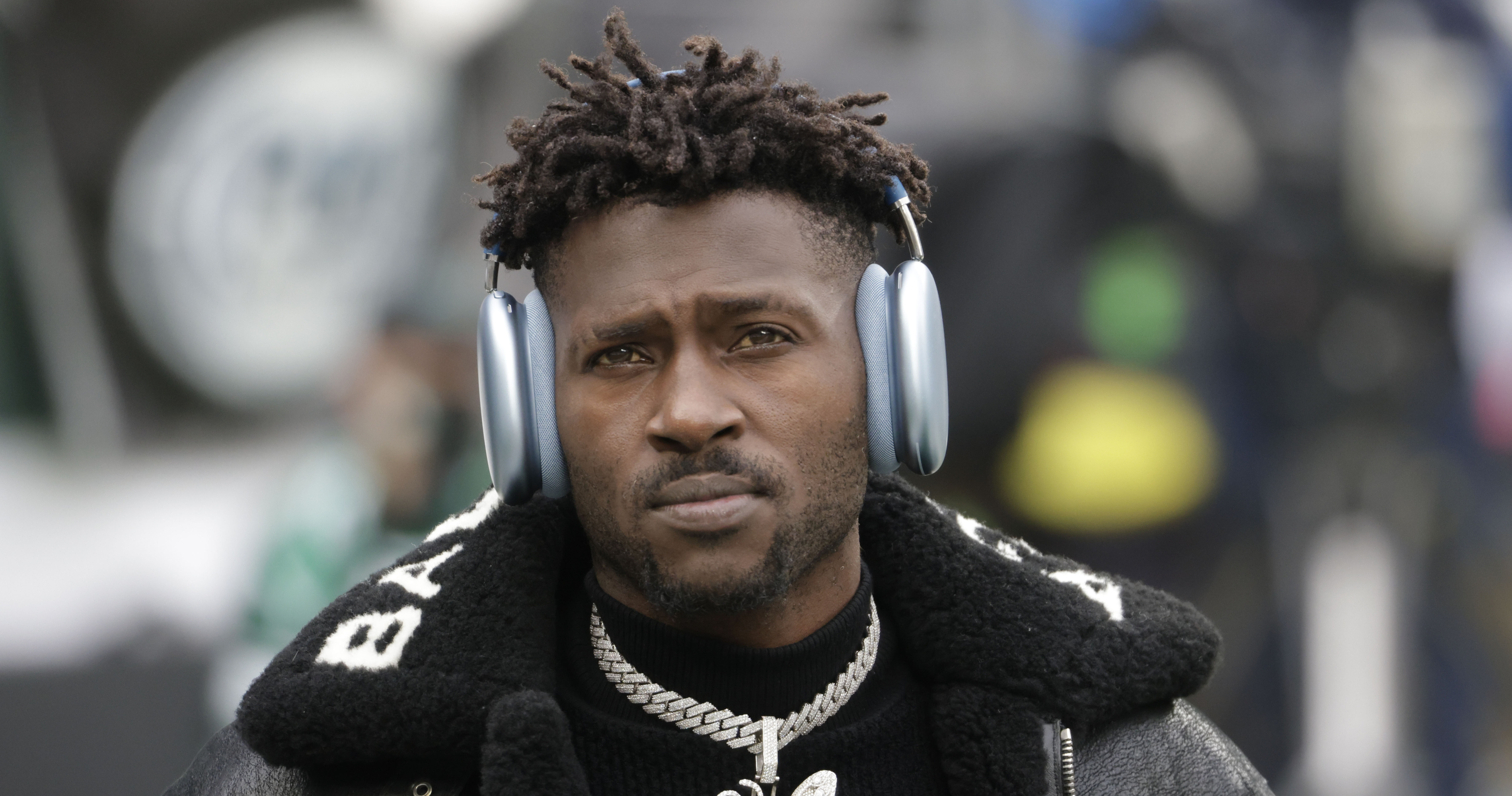 Report: Antonio Brown Not Yet Released by Buccaneers; NFL Won't ...