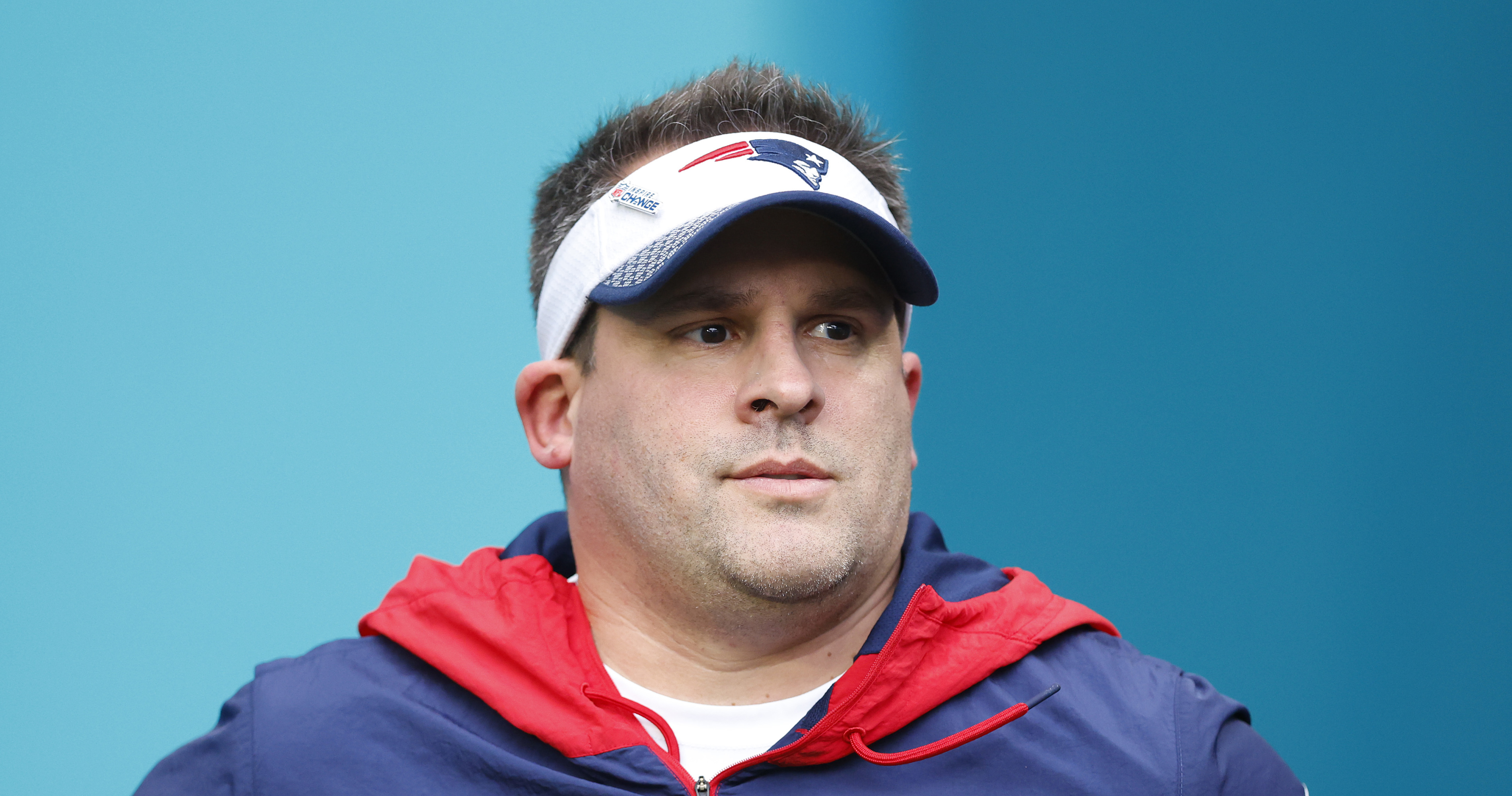 Source: Raiders request interview with Patriots' Josh McDaniels