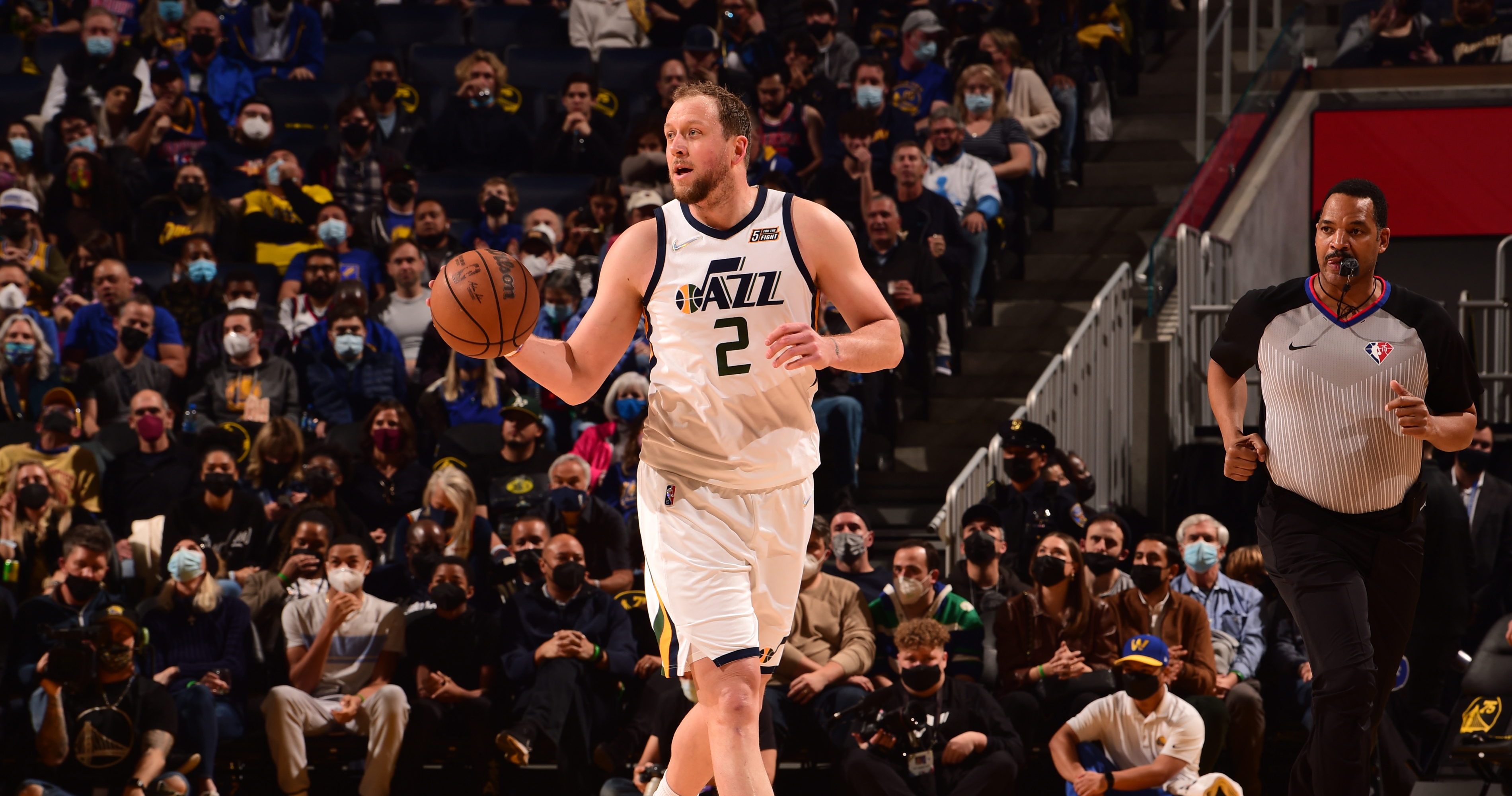 Report Jazz's Joe Ingles Diagnosed with Torn ACL After Knee Injury