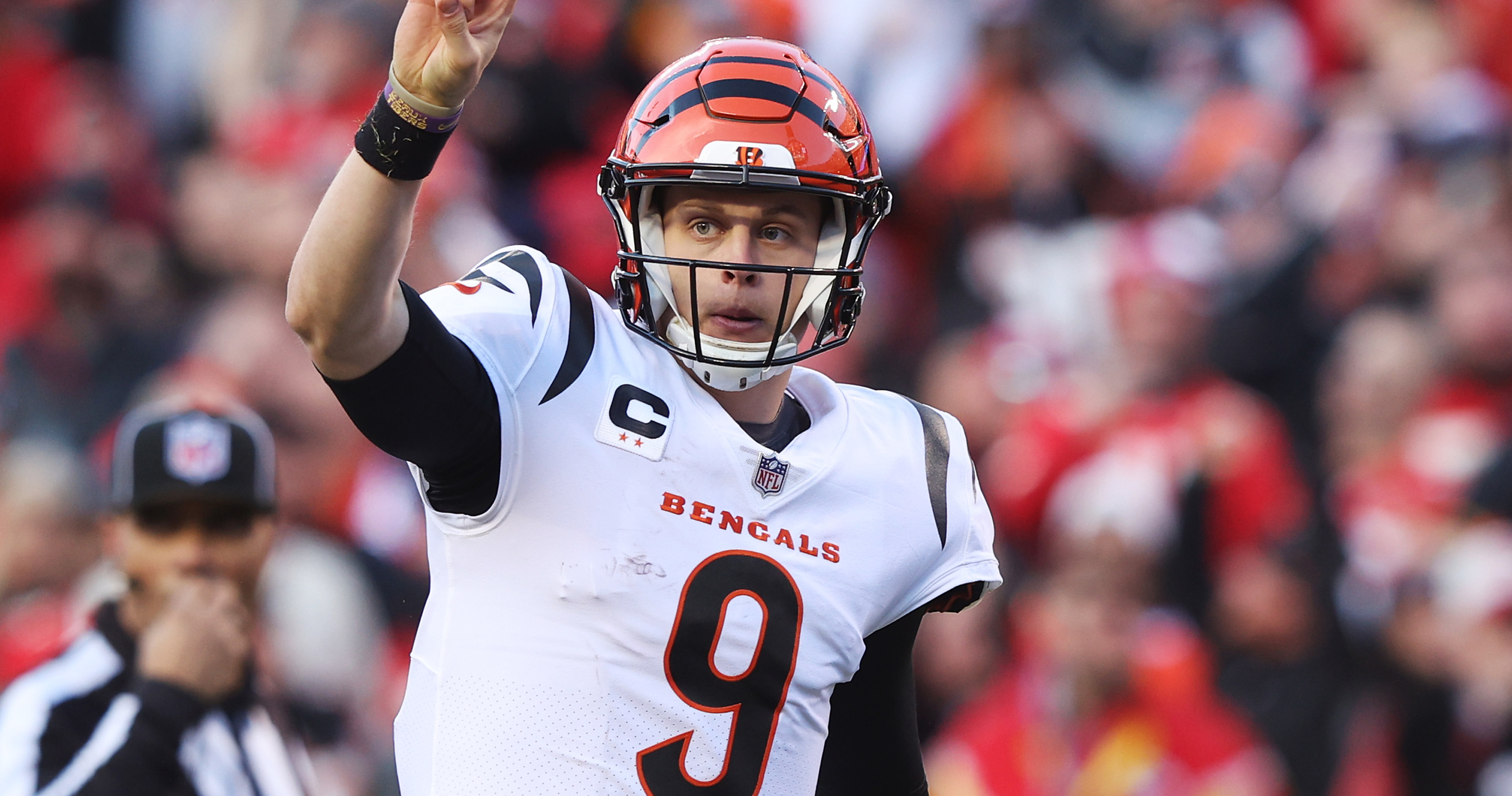 Cincinnati Bengals QB Joe Burrow sends AFC title jersey to Kid Cudi