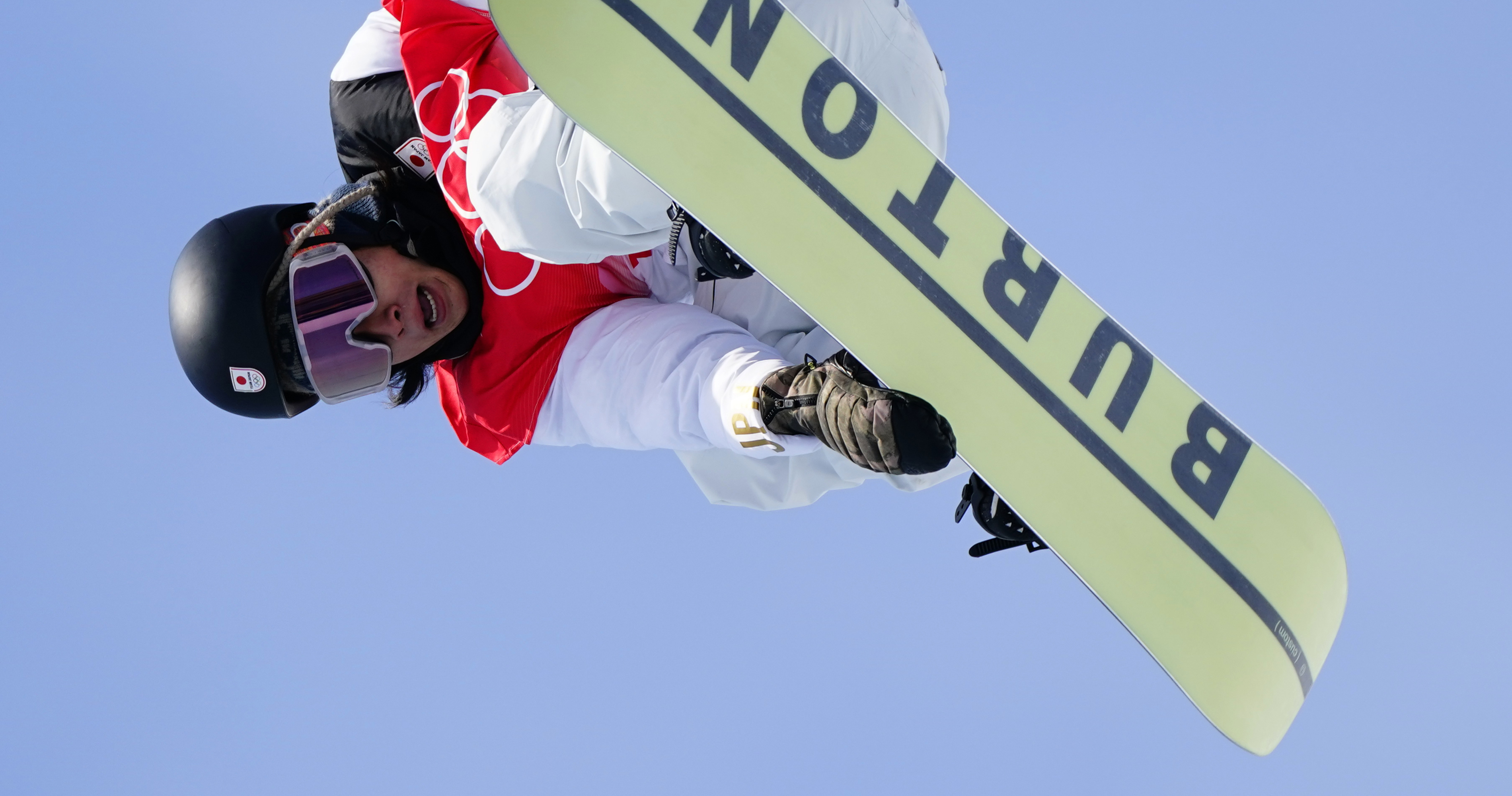 White wins halfpipe gold with epic final run