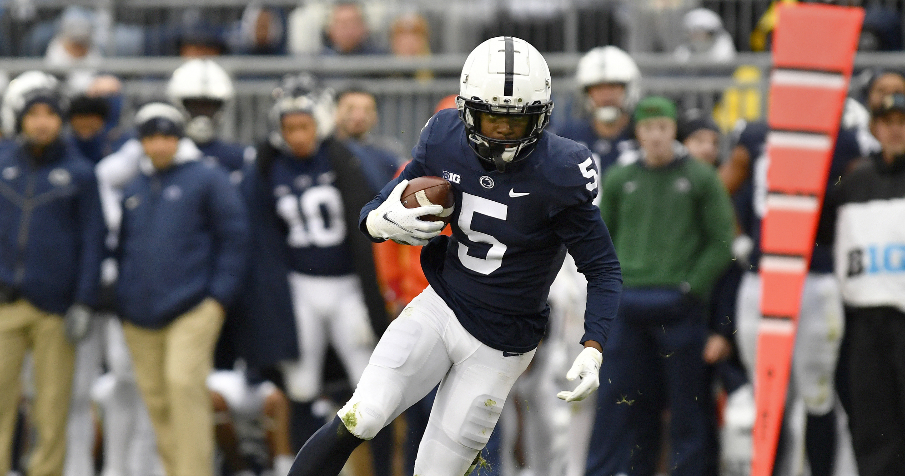 Penn State Nittany Lions Wide Receiver Jahan Dotson runs with the