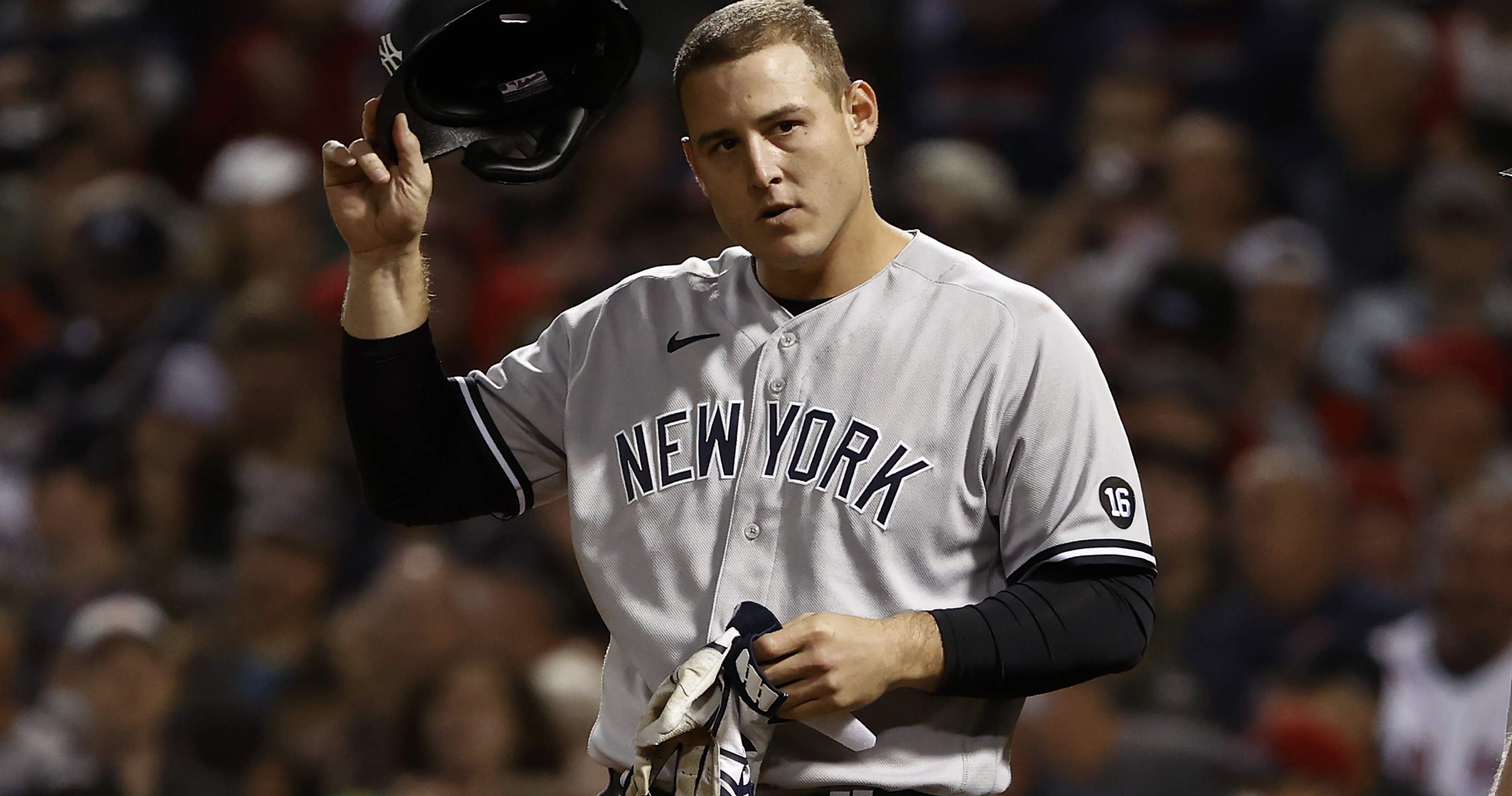 Anthony Rizzo Reportedly Quite Eager to Re-Sign with the New York Yankees  - Bleacher Nation