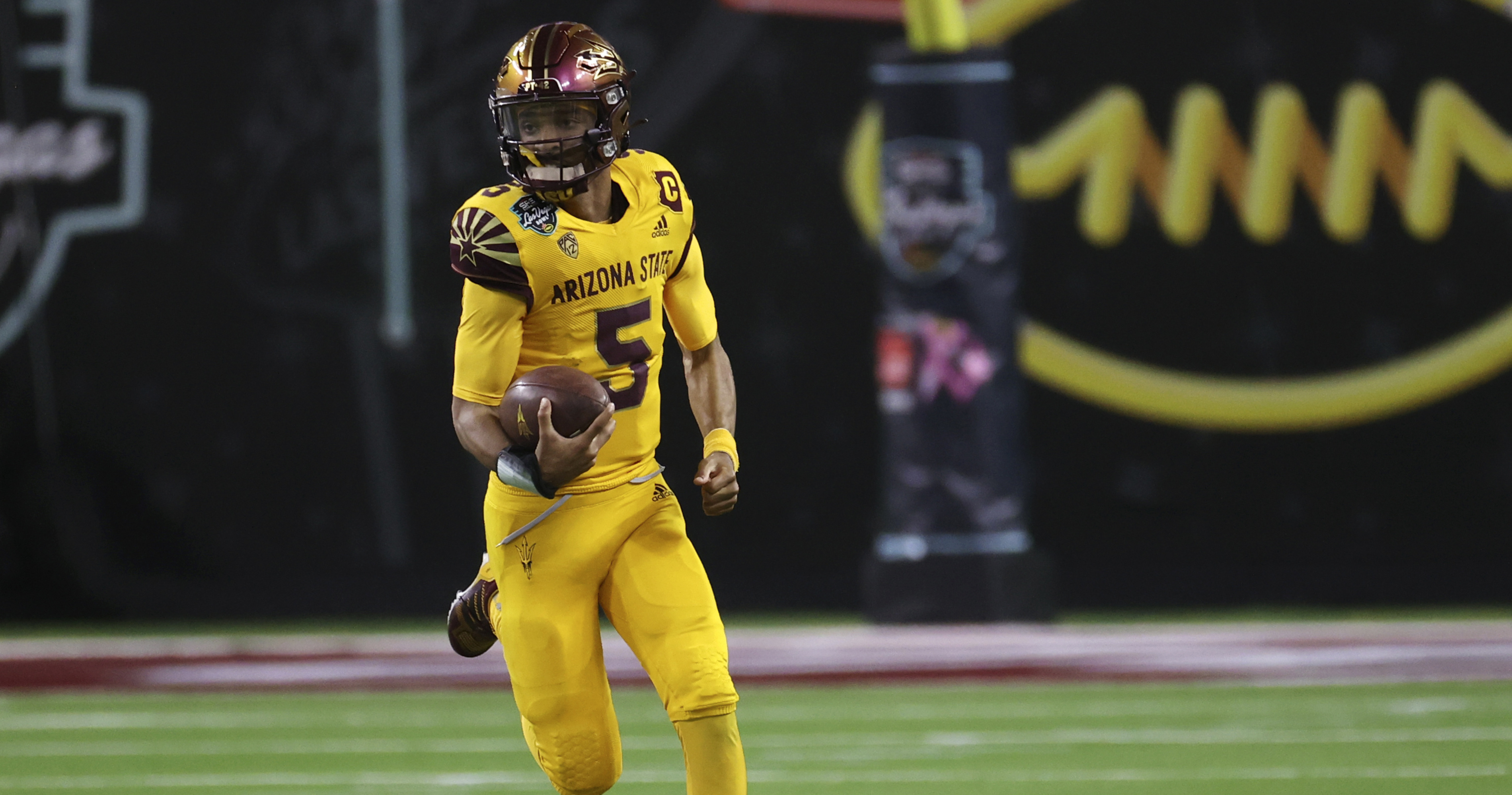 Arizona State QB Jayden Daniels Reportedly Expected to Enter NCAA