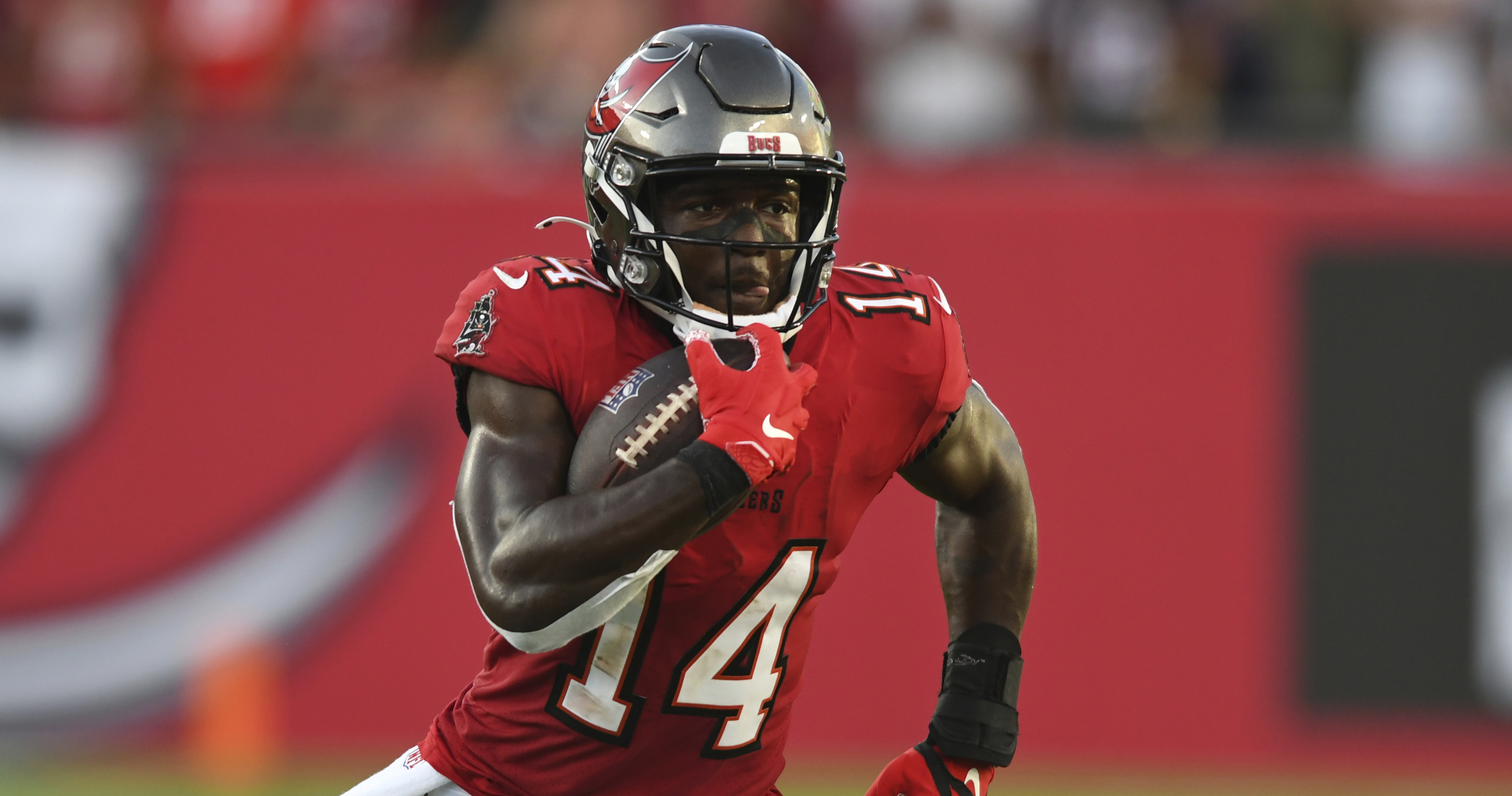 Bruce Arians: Bucs 'Really, Really Want' To Re-Sign Chris Godwin In ...