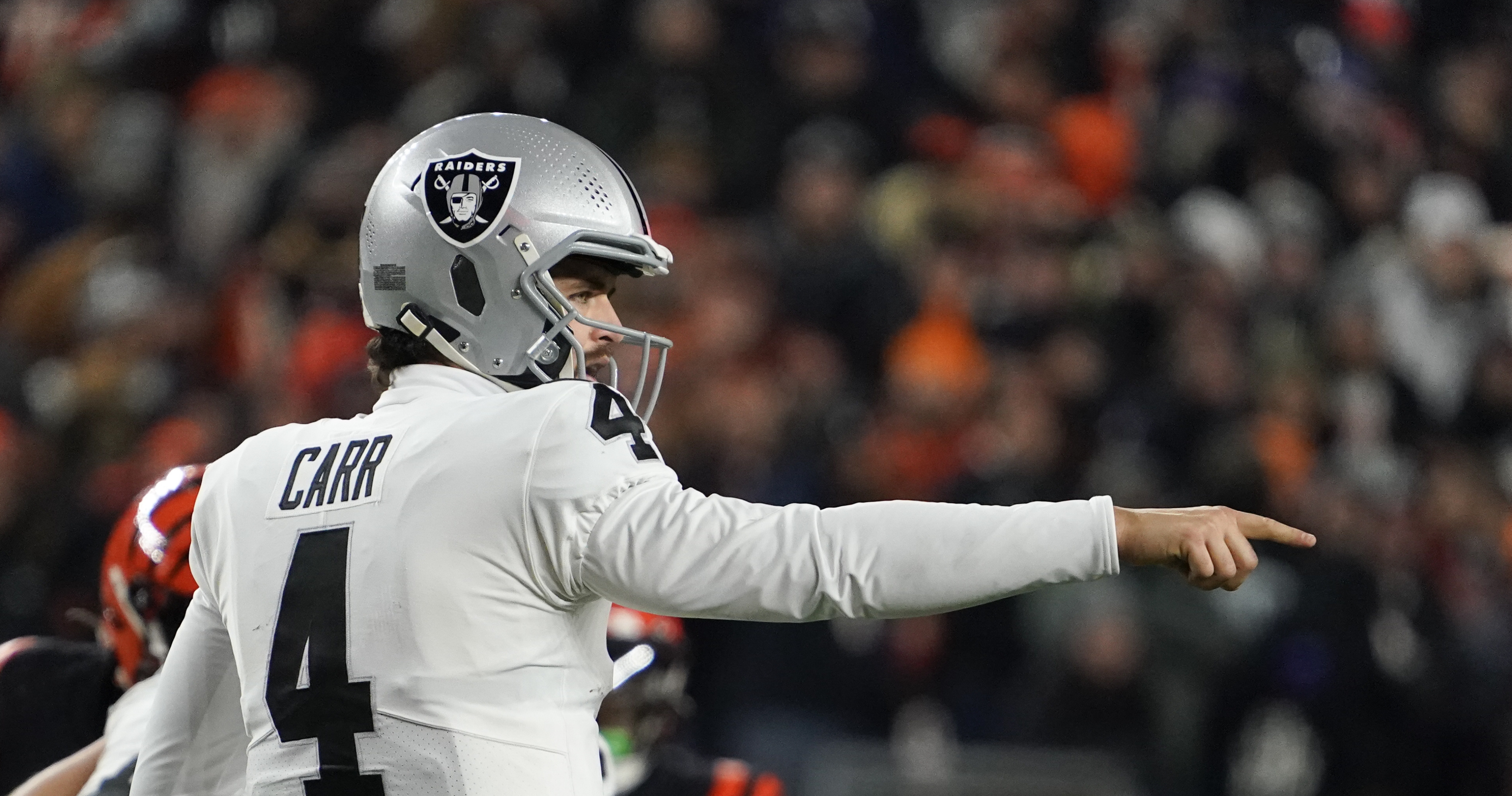 Derek Carr Trade Rumors: Raiders QB Drawing Interest from 'Multiple Teams', News, Scores, Highlights, Stats, and Rumors