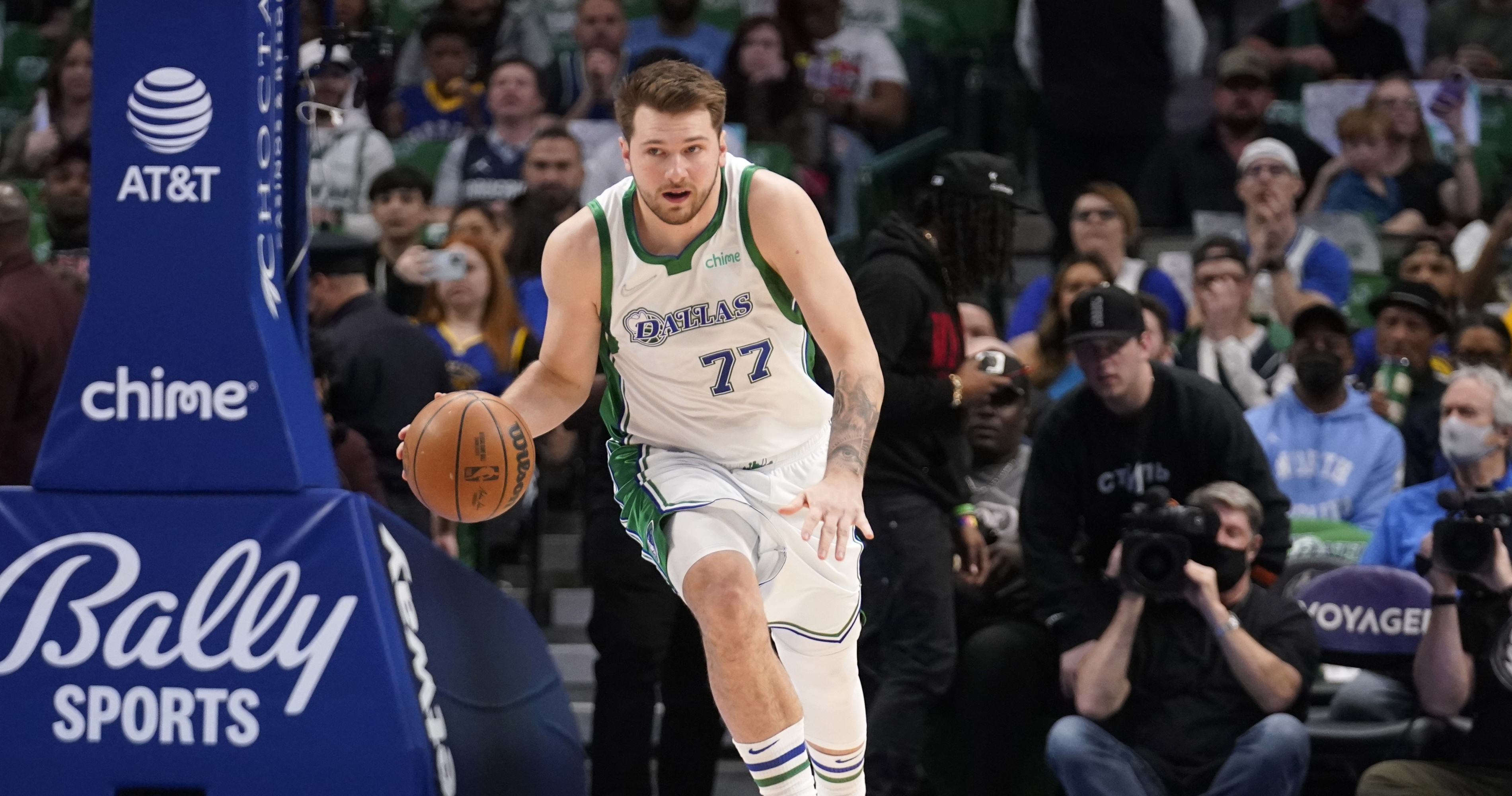 Mavericks' New Offense Has Luka Doncic, Dallas Better Prepared For 2022 ...