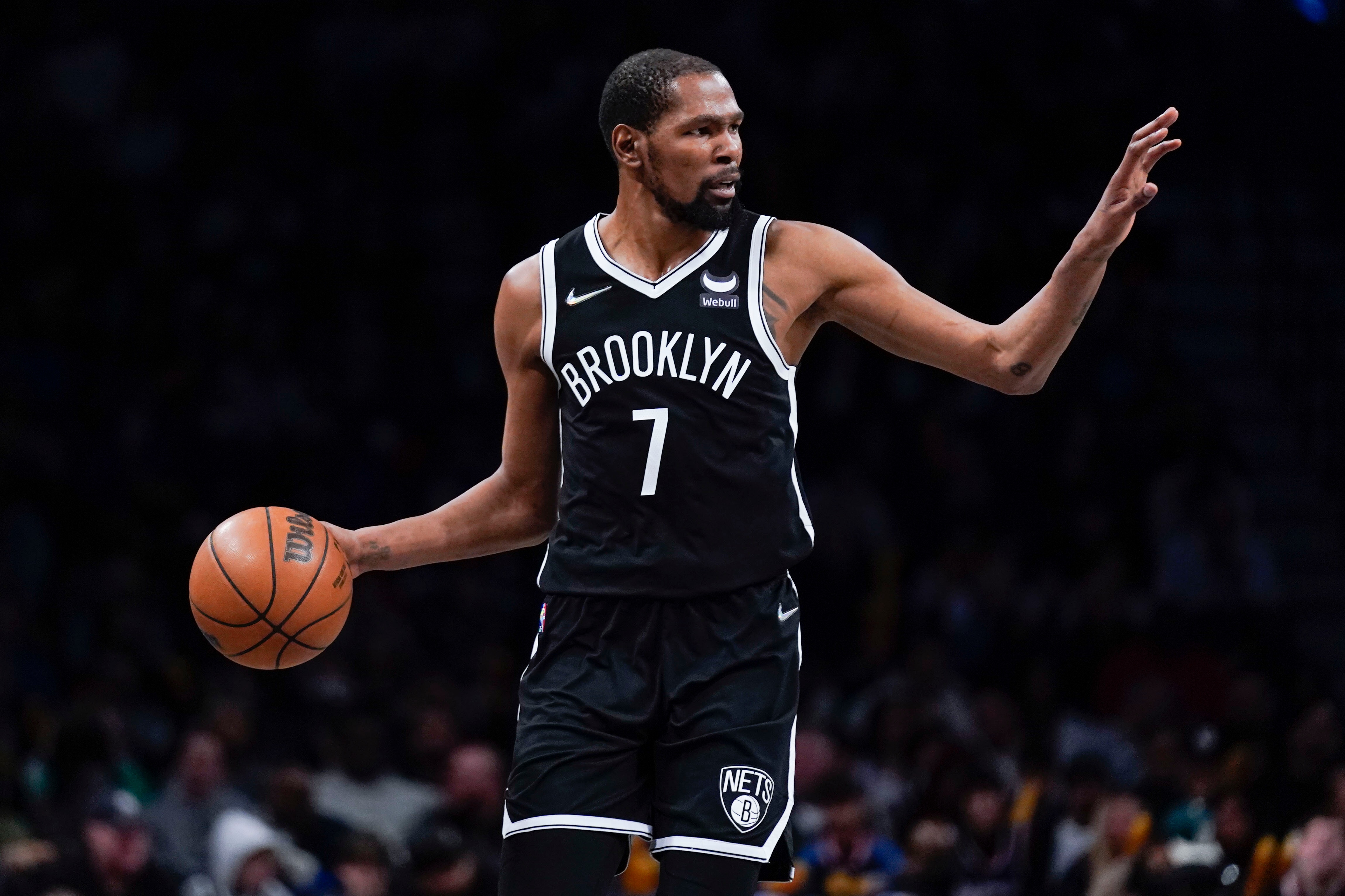 Kevin Durant Rips COVID19 Mandate Impacting Nets' Kyrie Irving 'It's